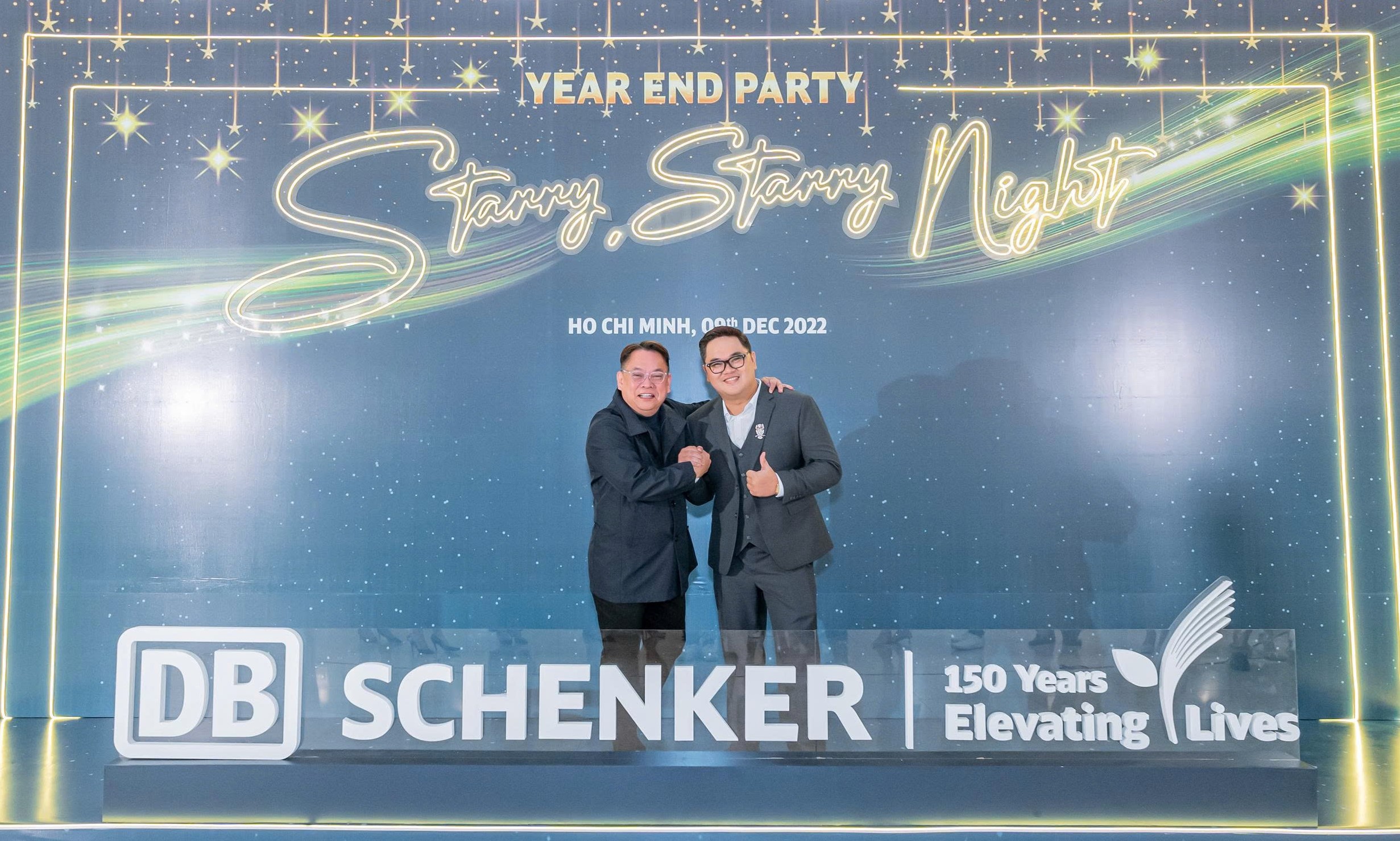 Anh Đinh Hưng tại sự kiện Year End Party của DSV Group