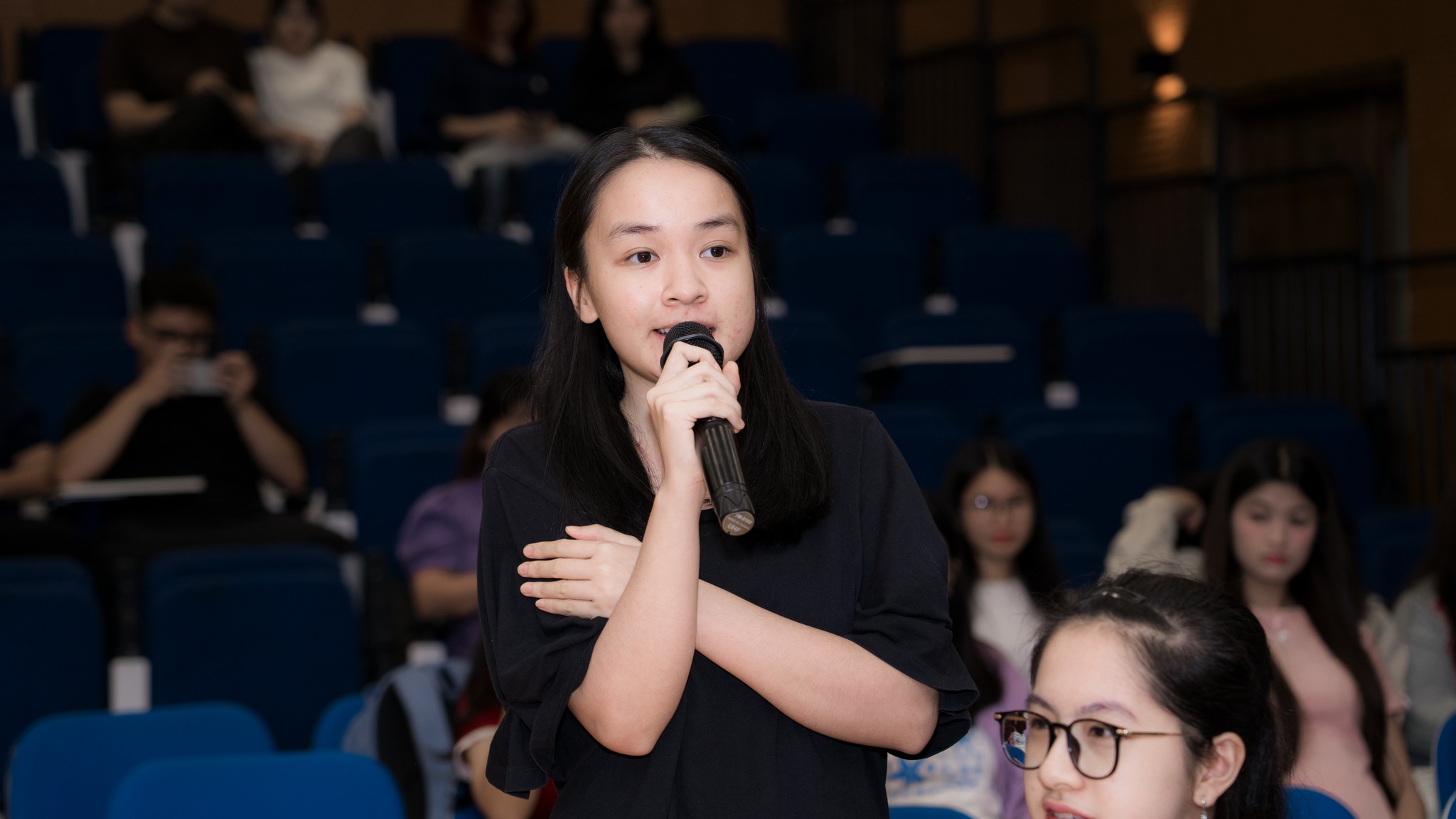 buổi nói chuyện chuyên đề cùng Giáo sư John Stauffer (Giáo sư Khoa Văn, Đại học Harvard) và Nhà thơ - dịch giả Nguyễn Đỗ (thành viên dự án dịch Truyện Kiều)