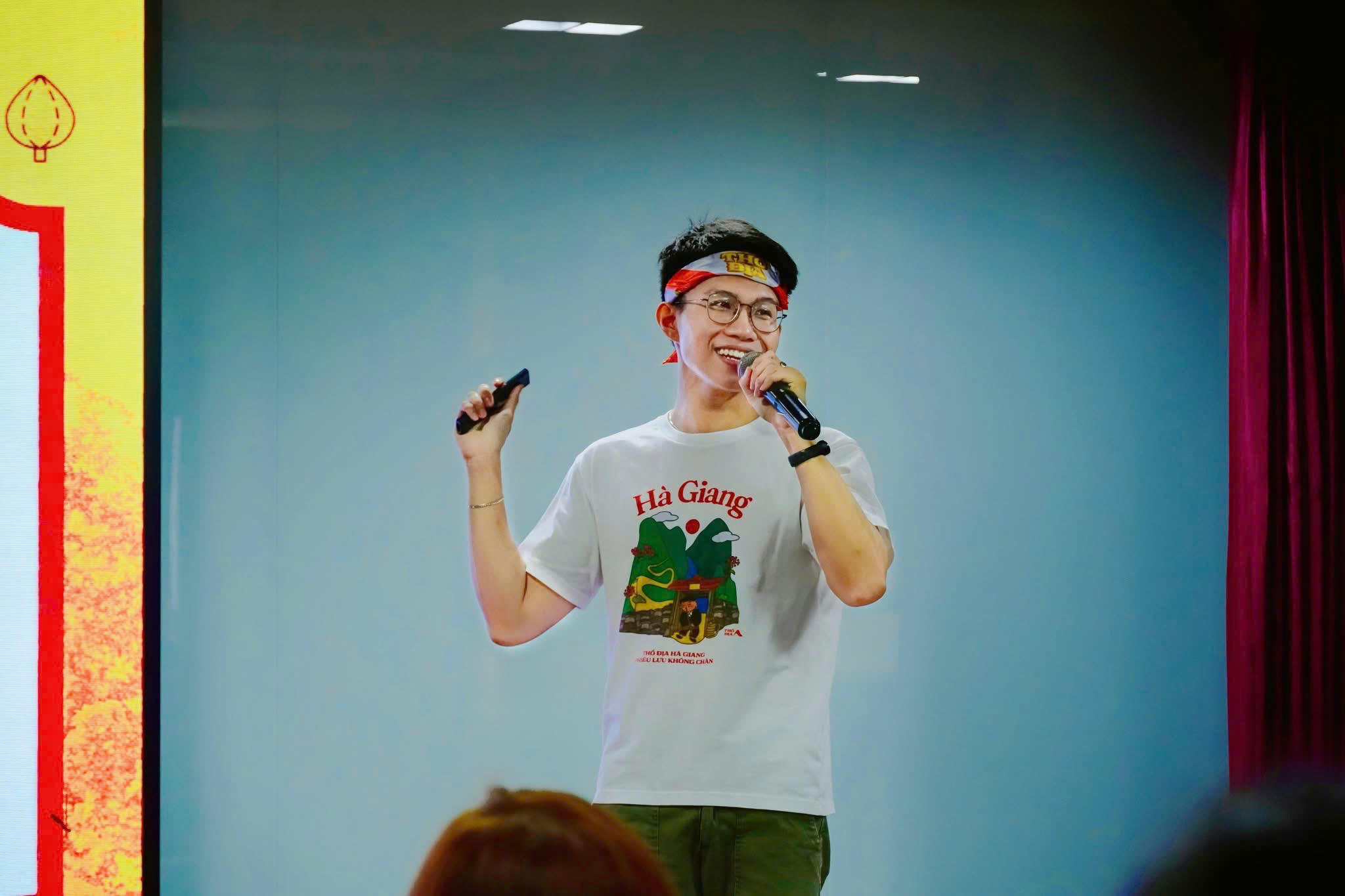 Nguyễn Hoàng Đức Thịnh: Chàng Á khoa ngành Thiết kế Đồ họa mang hình ảnh sinh viên Hoa Sen ra thế giới