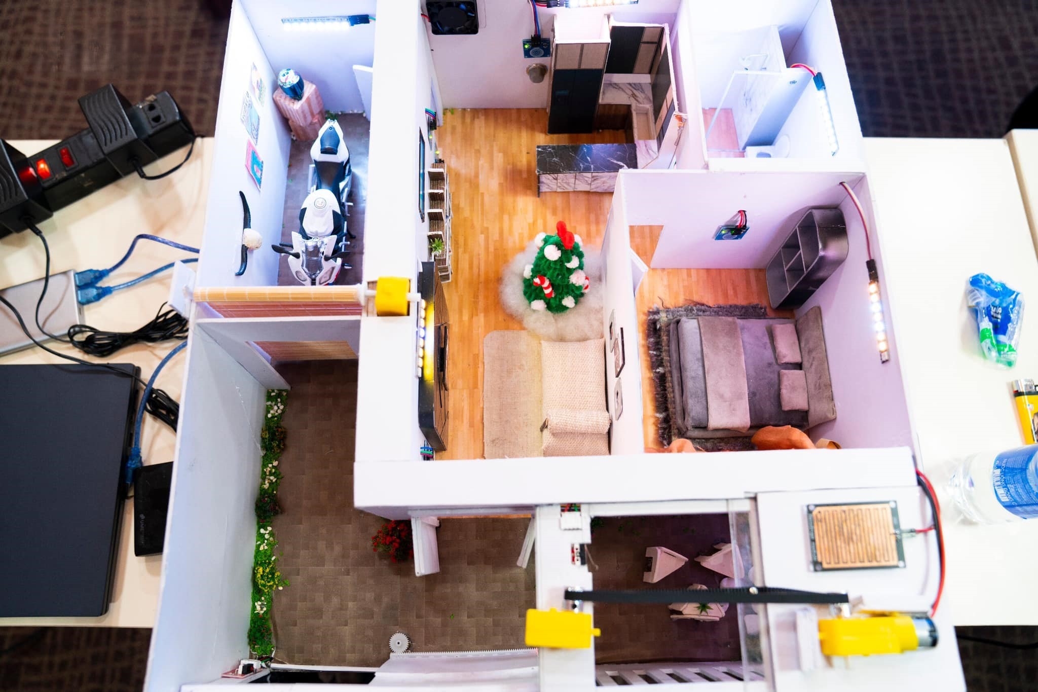 HSU TechDev Challenge 2023: Sân chơi công nghệ dành cho những người trẻ tiên phong