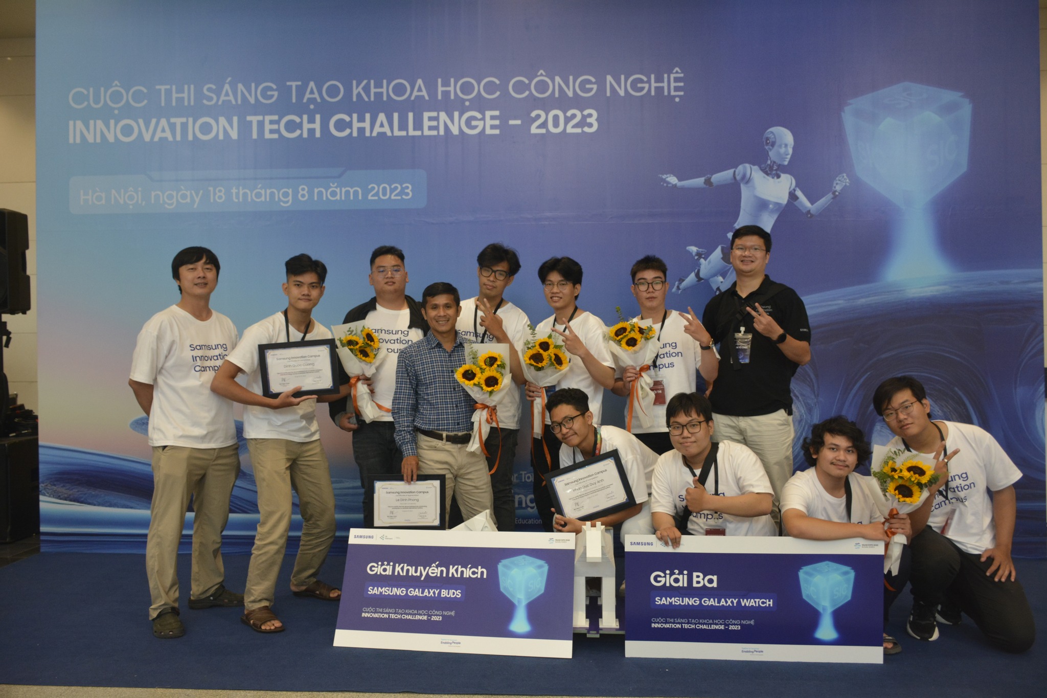 Sinh viên Công nghệ thông tin HSU đoạt 2 giải thưởng tại Innovation Tech Challenge 2023
