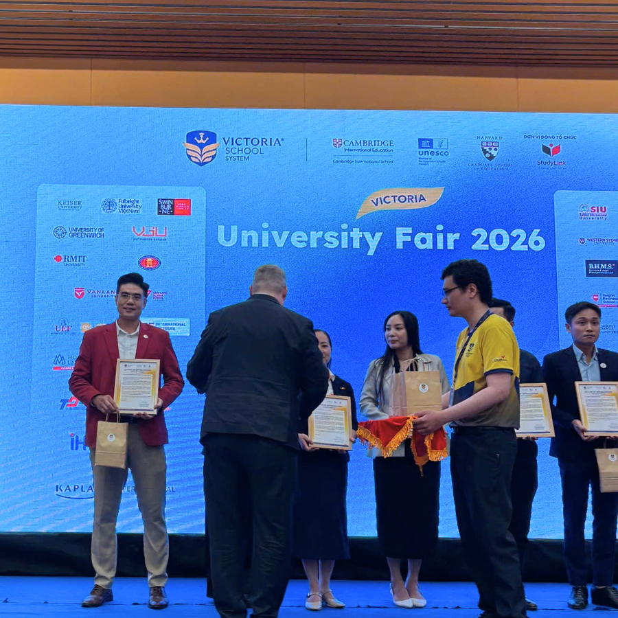 Victoria School University Fair