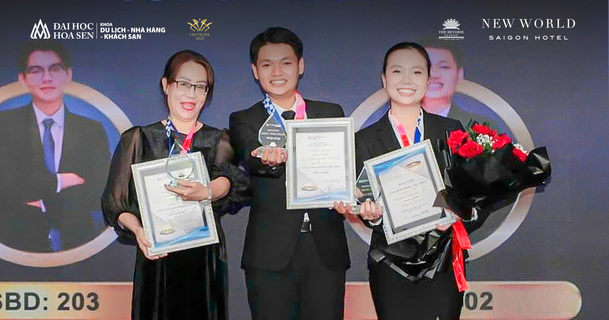 Top 3 sinh viên xuất sắc nhất mùa giải năm nay