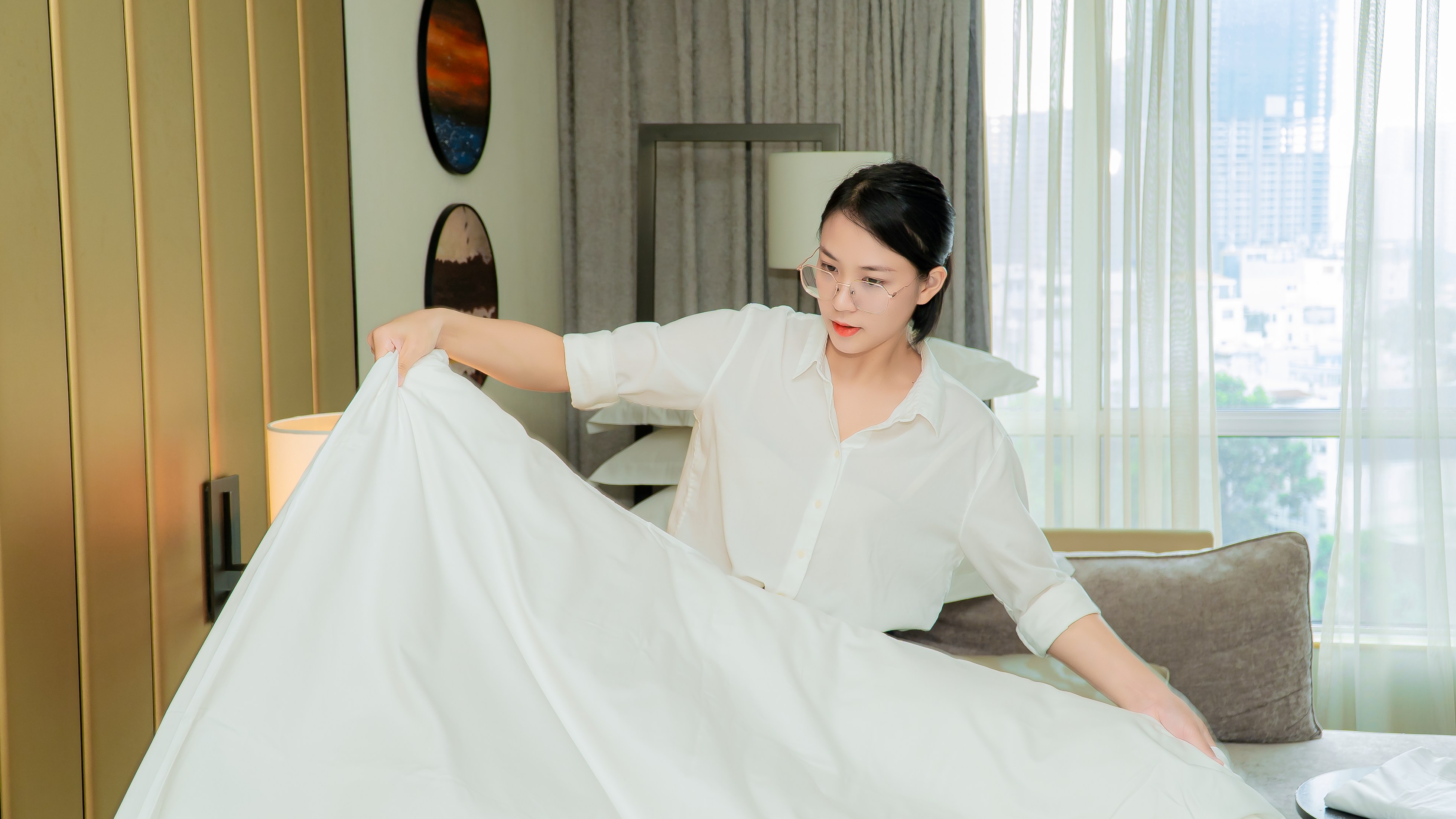 Ngành Quản trị Khách sạn - Chương trình Hoa Sen Elite