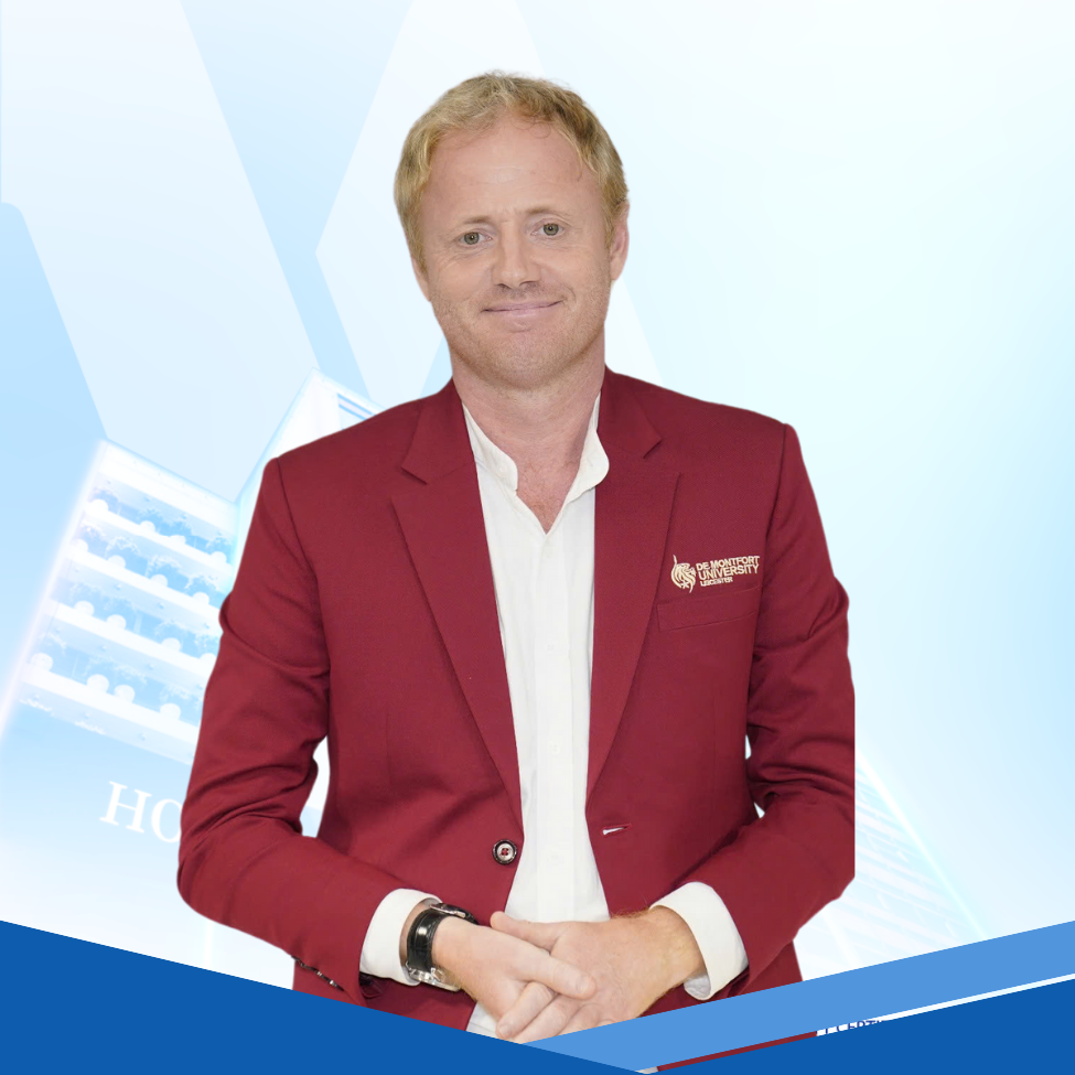 Viện đào tạo quốc tế- Đội ngũ