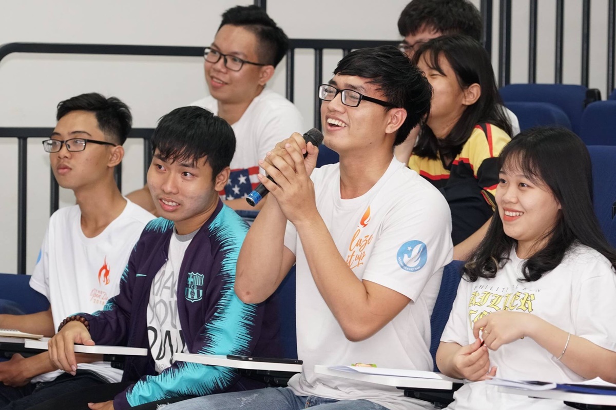 gender-talk-school-dai-school-hoa-lotus_3 Gender Talk: Surprising with the psychology of high school students