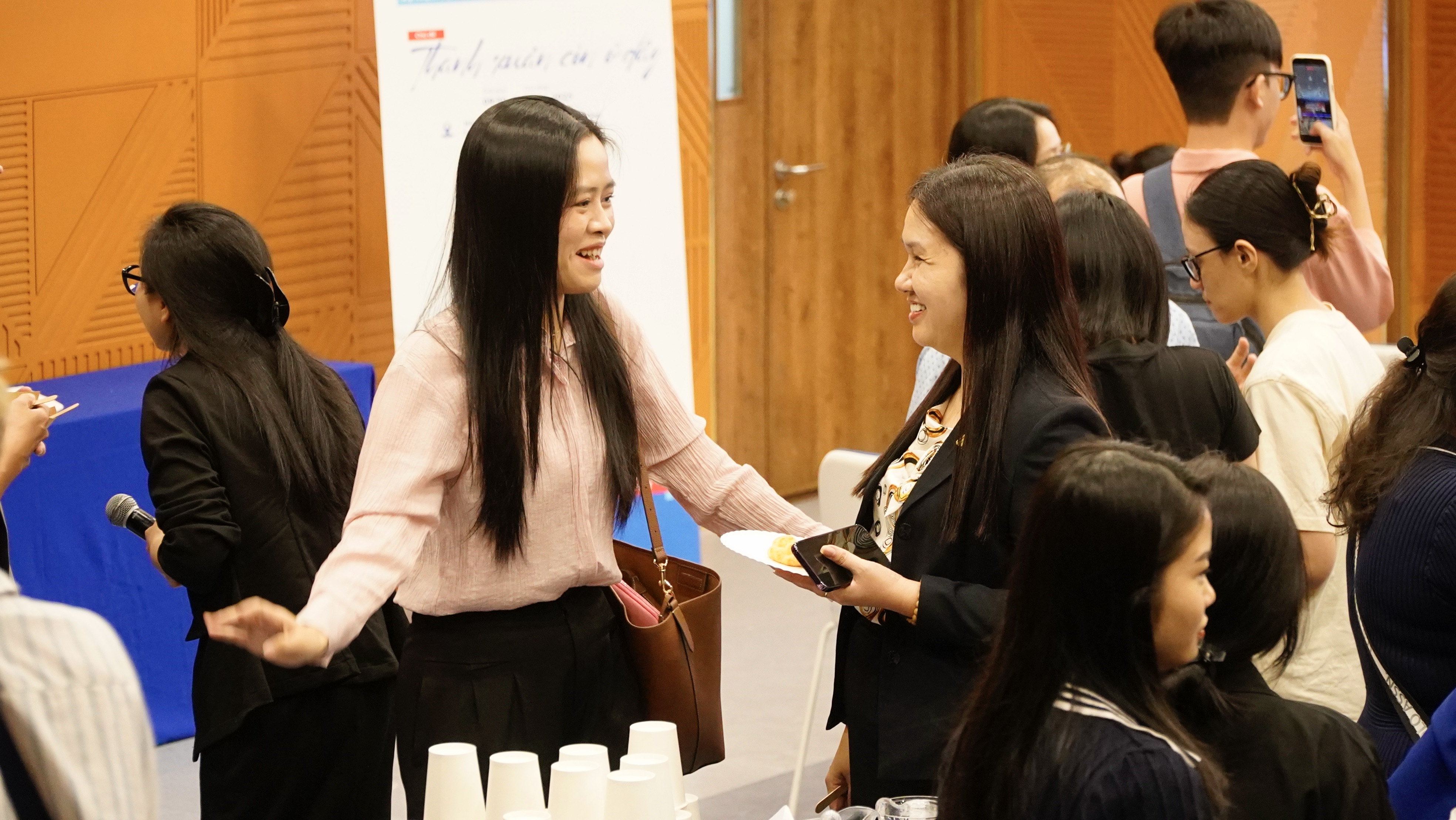 hinhanhcuusinhvientrongsukien