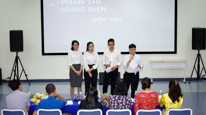 04 Đội HSL và SVENGERS HSU xuất sắc giành tấm vé vào chung kết Hoa Sen Young Logistics Talents 2021