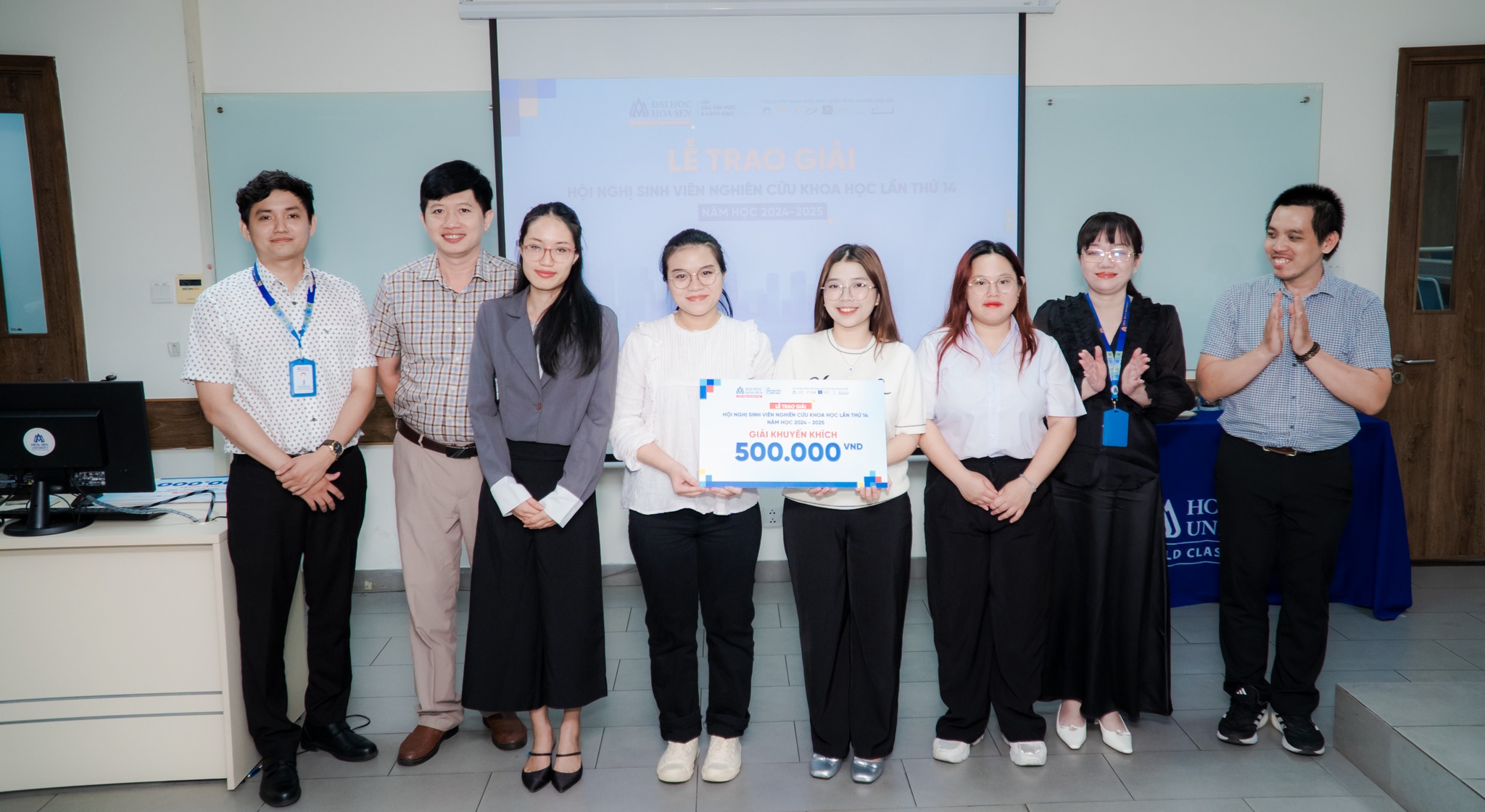 Giải Khuyến khích thuộc về sinh viên Nguyễn Huỳnh Anh 