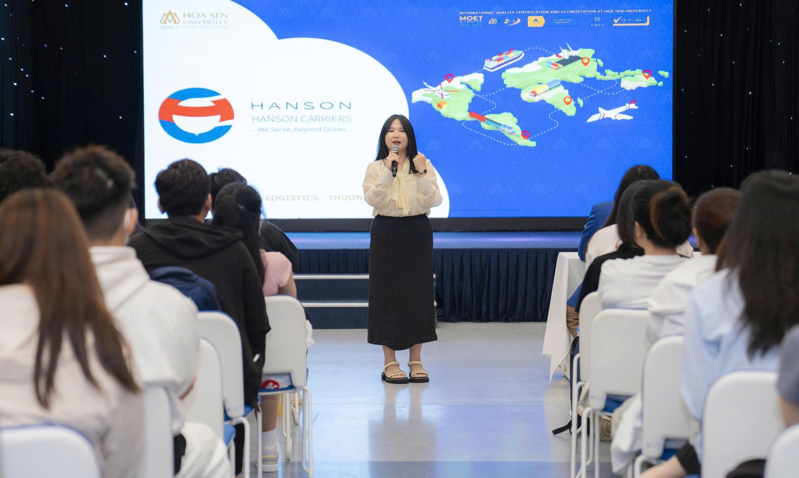 Nguyễn Phước Thủy Tiên - Cựu sinh viên K20 công tác tại Hanson Carriers – Hãng tàu Singapore