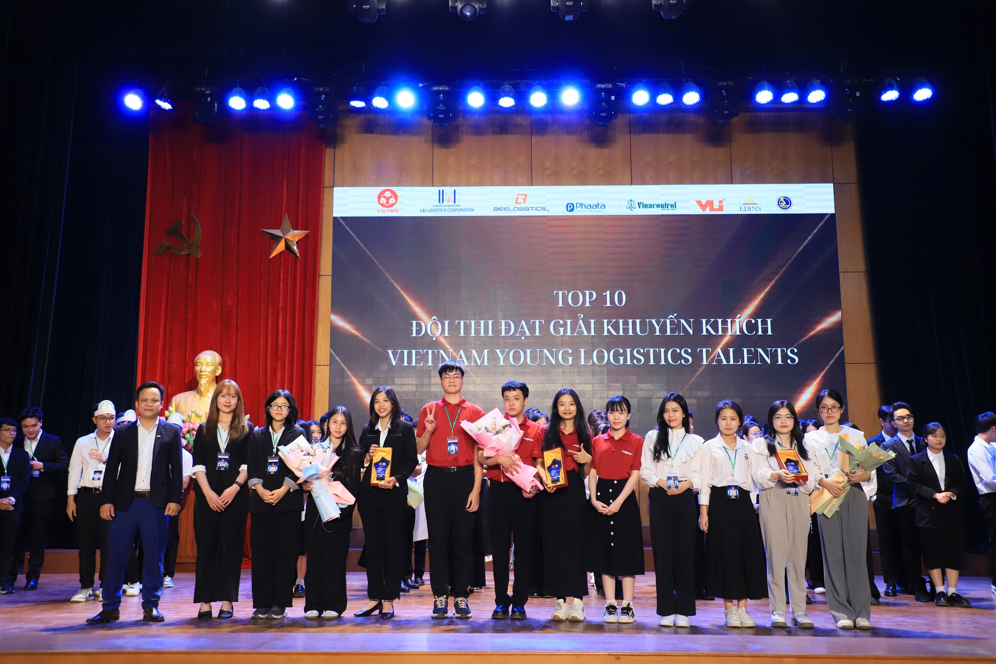 Top 10 đội thi đạt Giải Khuyến Khích