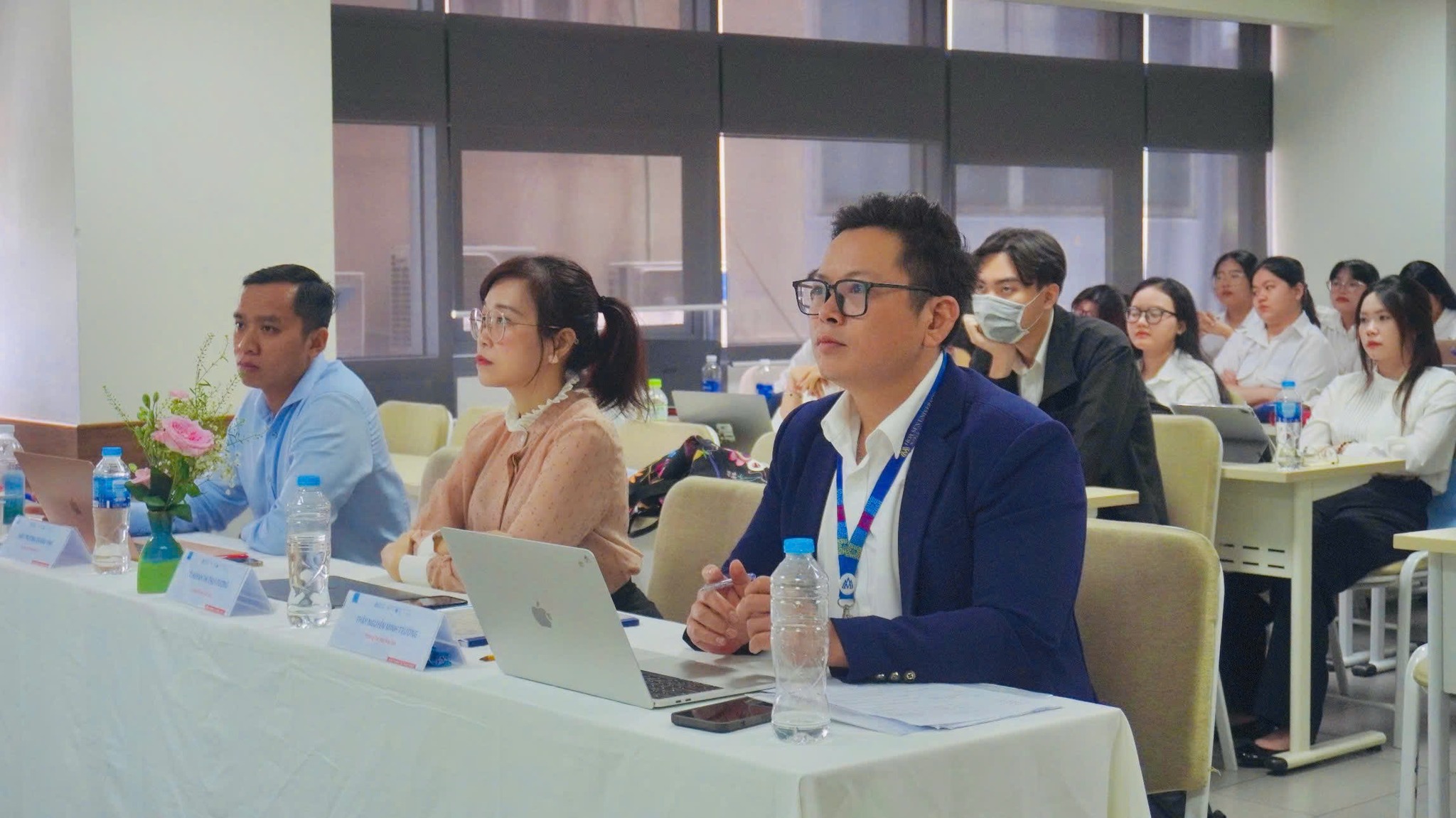 Thầy cô của khoa Marketing - Truyền thông trường Đại học Hoa Sen