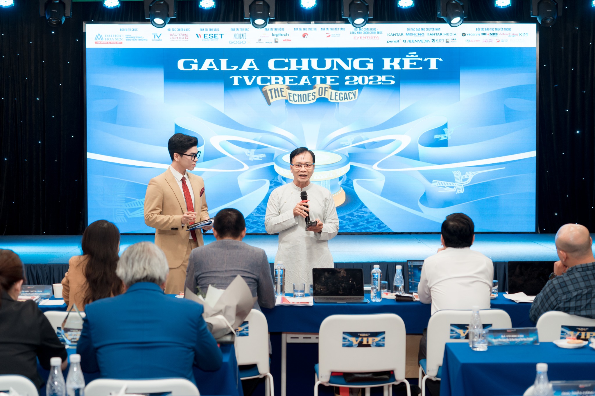 TS Hoàng Anh Tuấn – Giám đốc Bảo tàng TP.HCM đánh giá cao sinh viên Hoa Sen trong vai trò Ban tổ chức