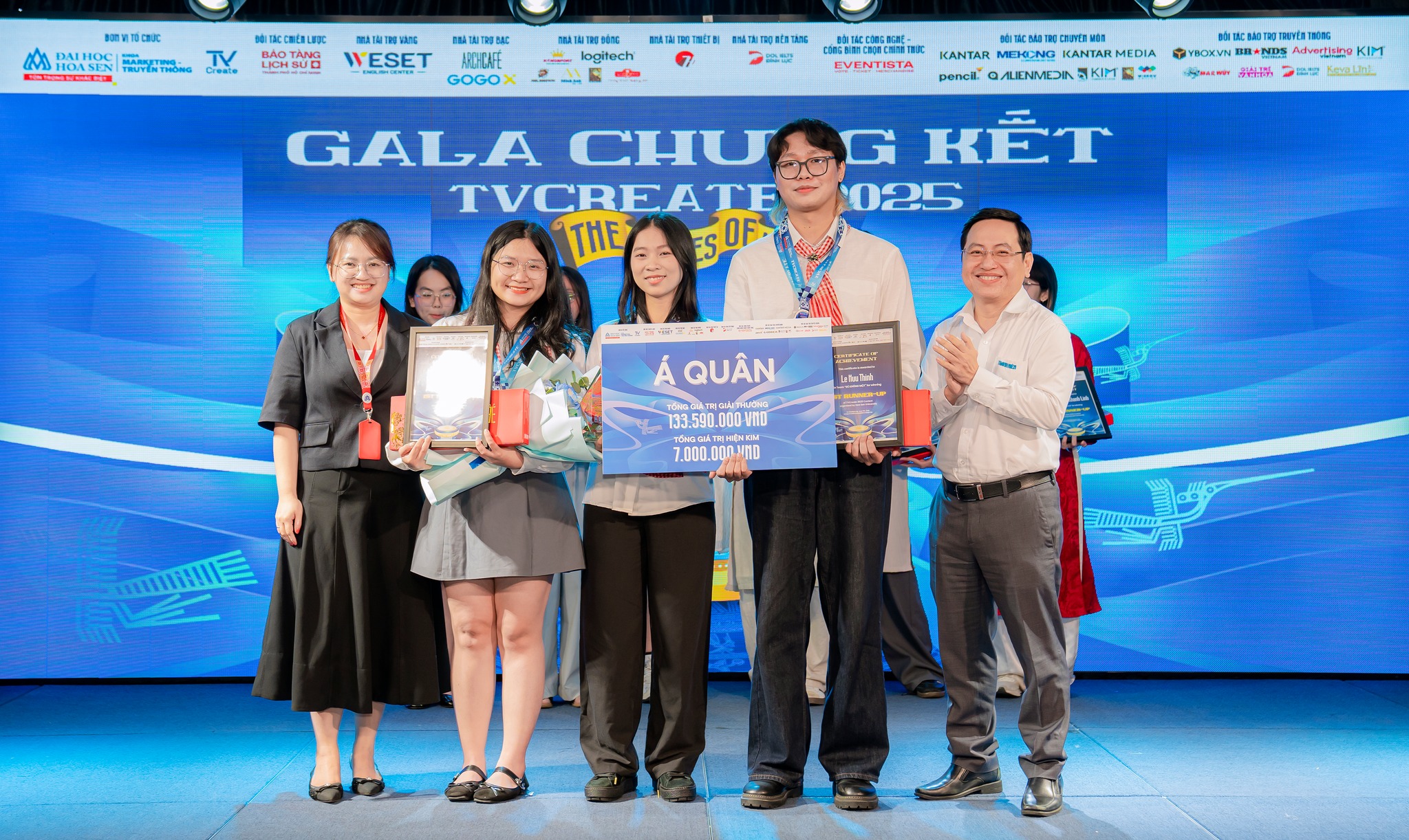 Giải Á quân gọi tên đội Đê Không Một