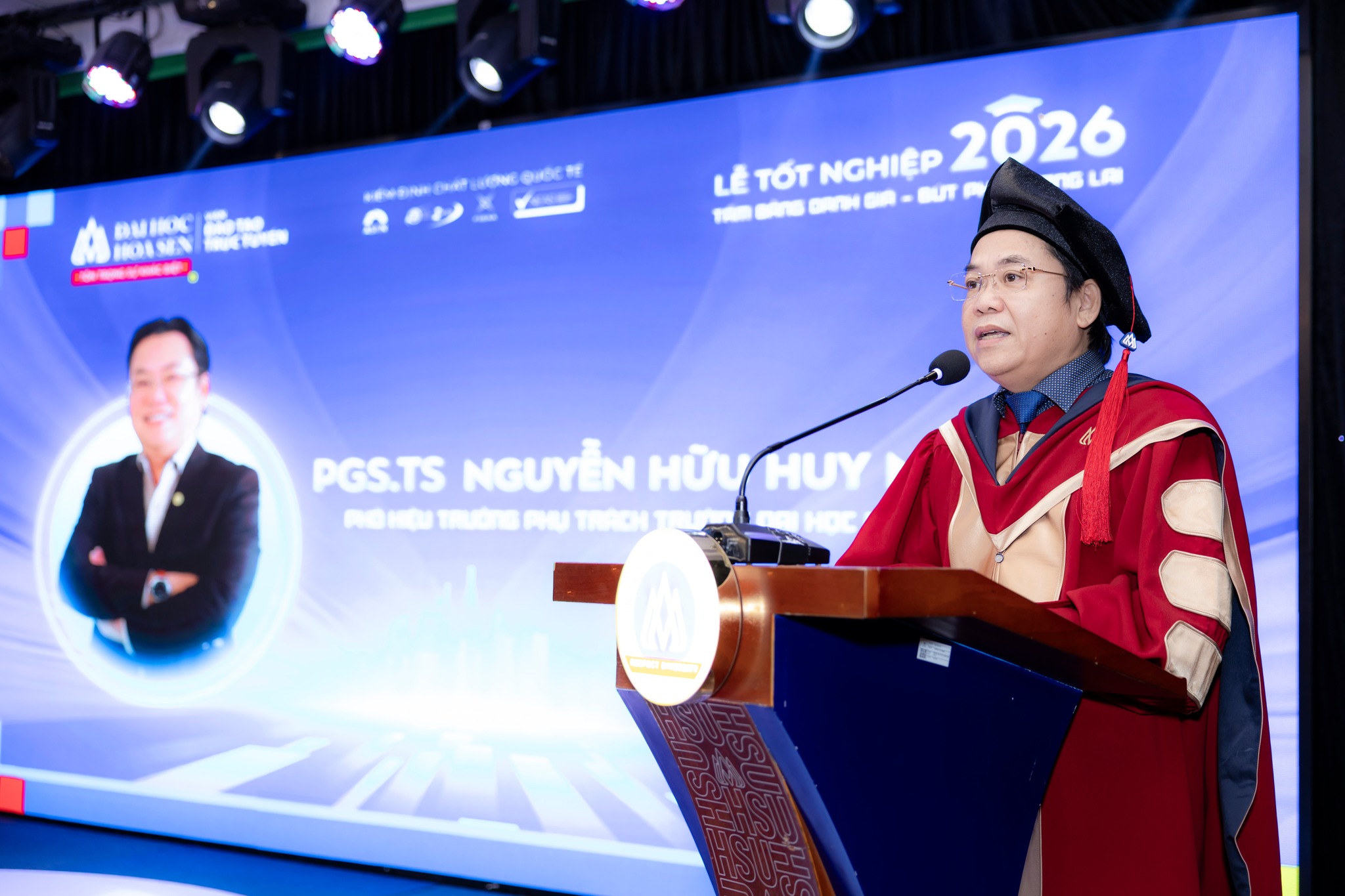 PGS.TS Nguyễn Hữu Huy Nhựt – Phó hiệu trưởng Trường Đại học Hoa Sen phát biểu tại buổi lễ