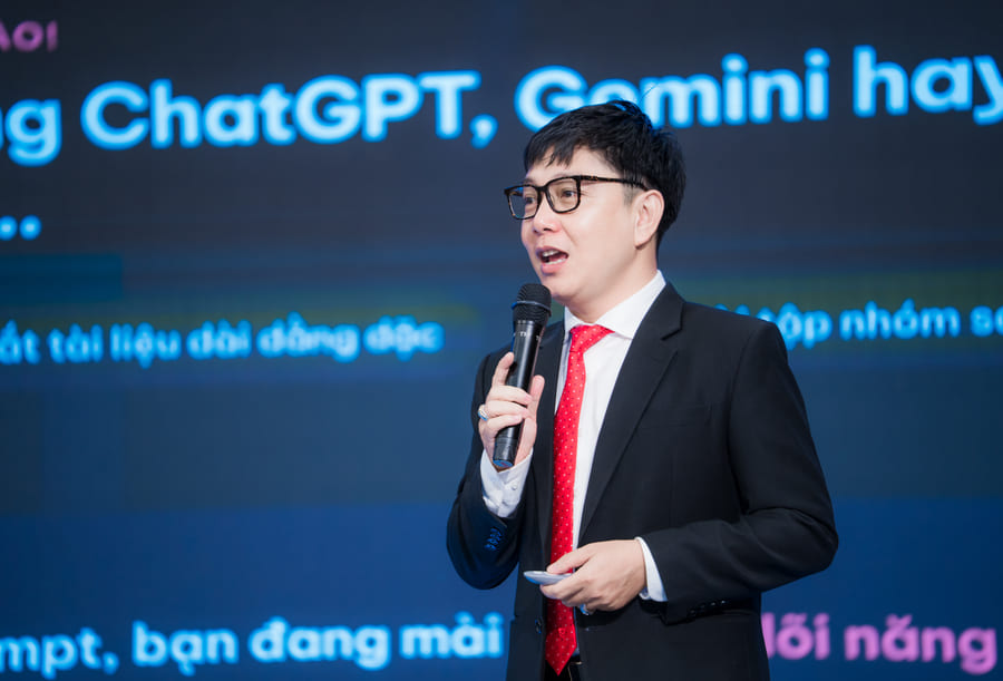 Ông Nguyễn Tấn Phong – Phó Chủ tịch Hiệp hội Thương mại điện tử Việt Nam (VECOM)