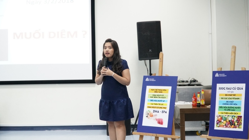 an-de-khoe-trong-dip-tet-dh-hoa-sen_1_1