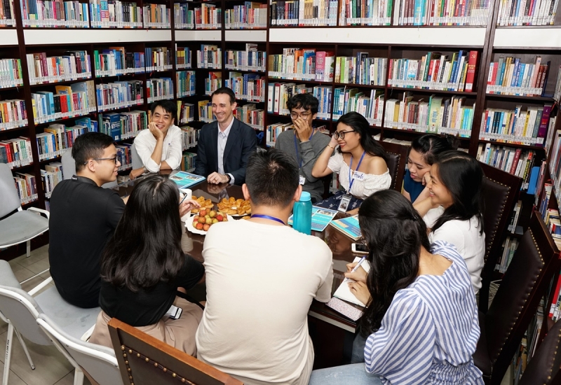 steam-up-crew-dh-hoa-sen_1