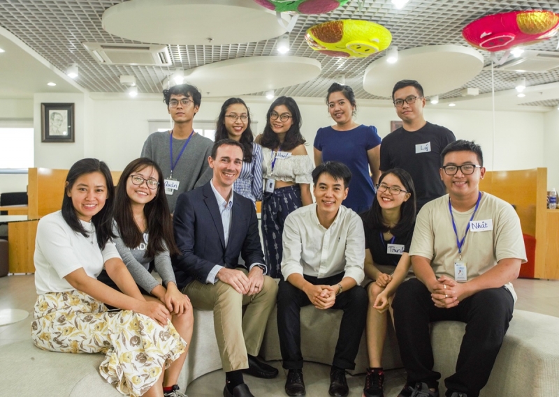 steam-up-crew-dh-hoa-sen_6_1