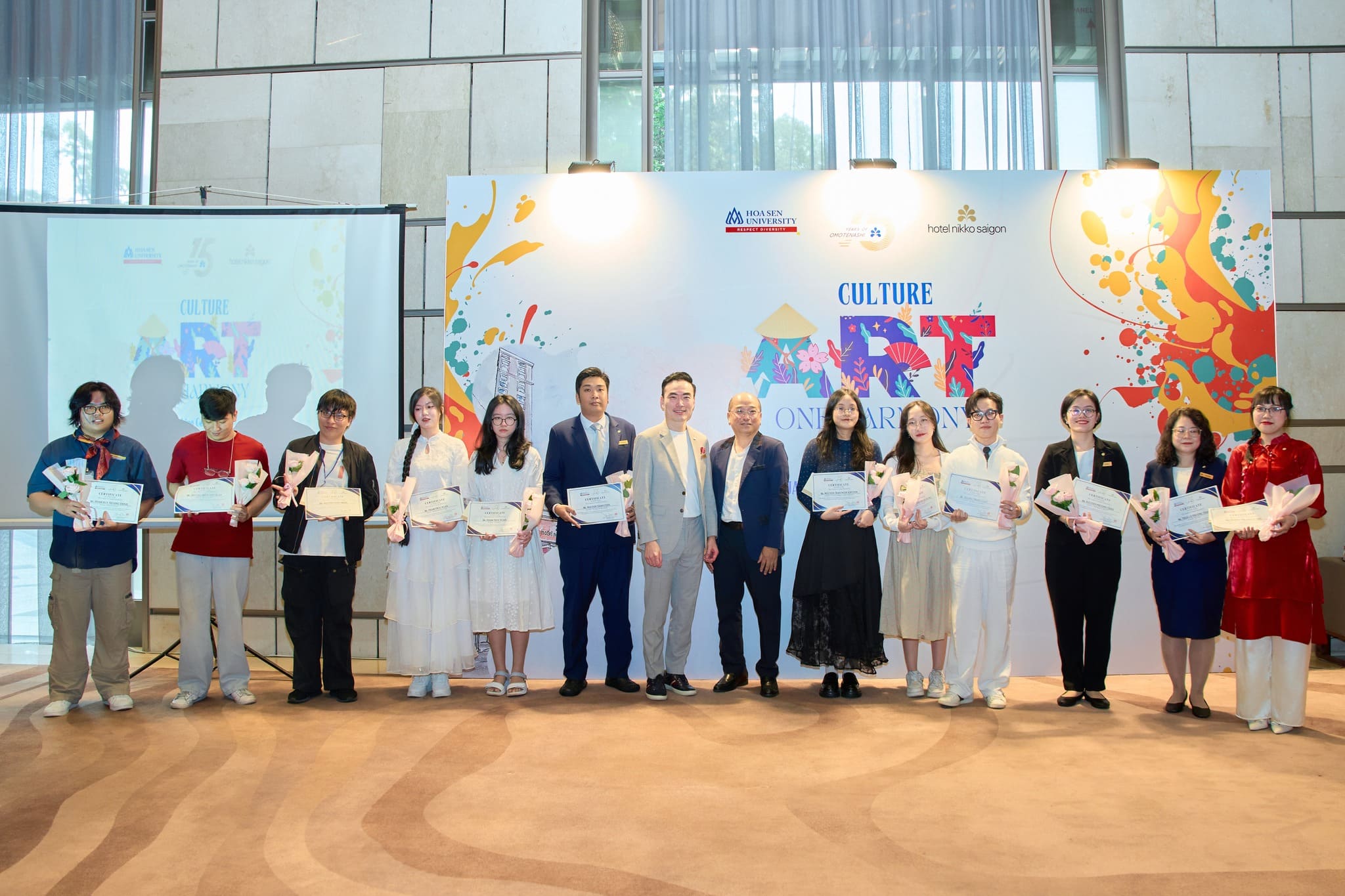 Dự Án Gấu OH: Khi Nghệ Thuật Kết Nối Văn Hóa Và Doanh Nghiệp