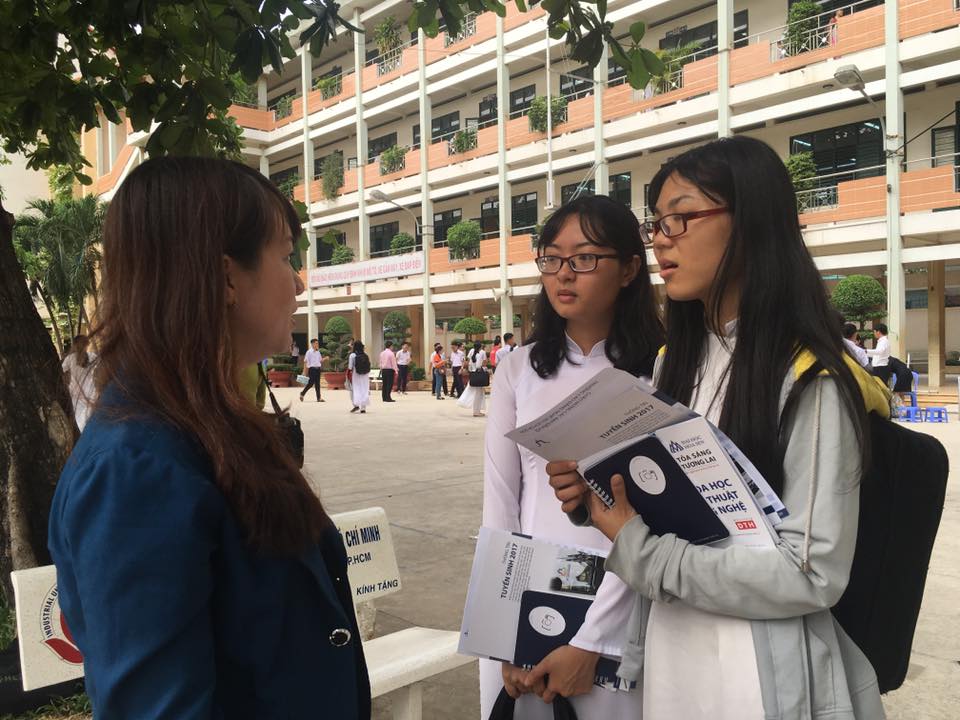 huong dan nop ho so hoc bong tuyen sinh 2017