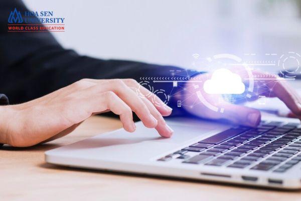 Công nghệ thông tin năm nhất học gì