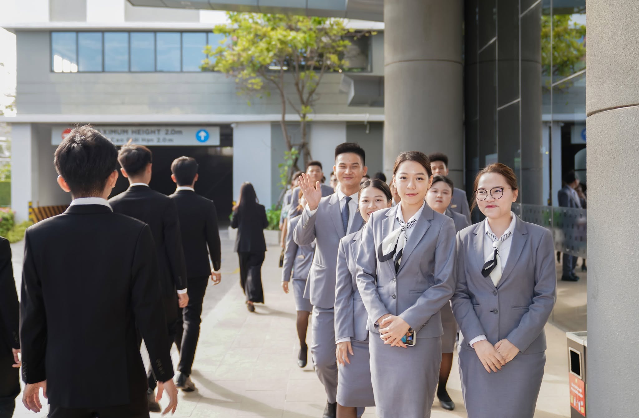 Học ngành Quản trị Khách sạn có dễ xin việc? Cơ hội nghề nghiệp rộng mở trong ngành dịch vụ quốc tế