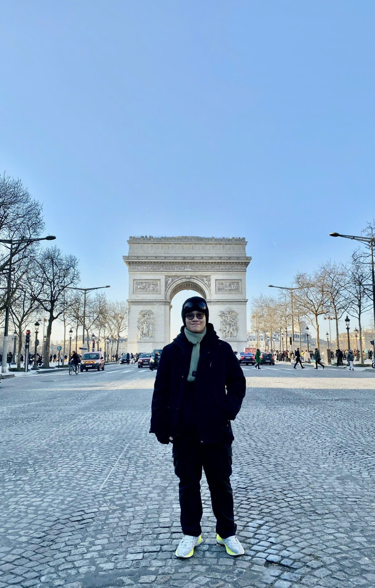 Hành trình ngắm tuyết năm châu của sinh viên Hoa Sen