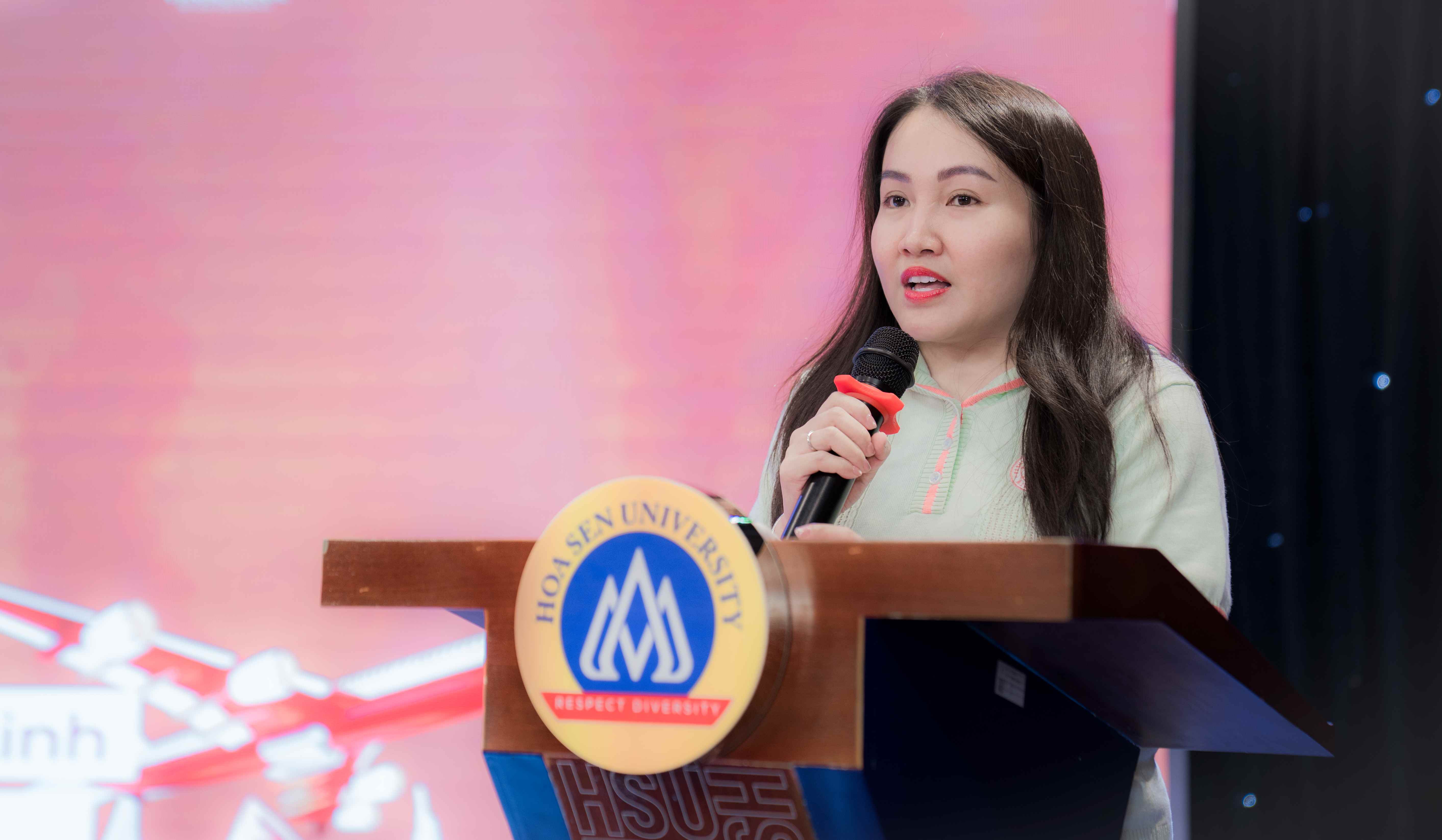 Vinsers trải nghiệm “cuộc sống sinh viên” trong Tuần lễ Kiến tập tại Đại học Hoa Sen (HSU)