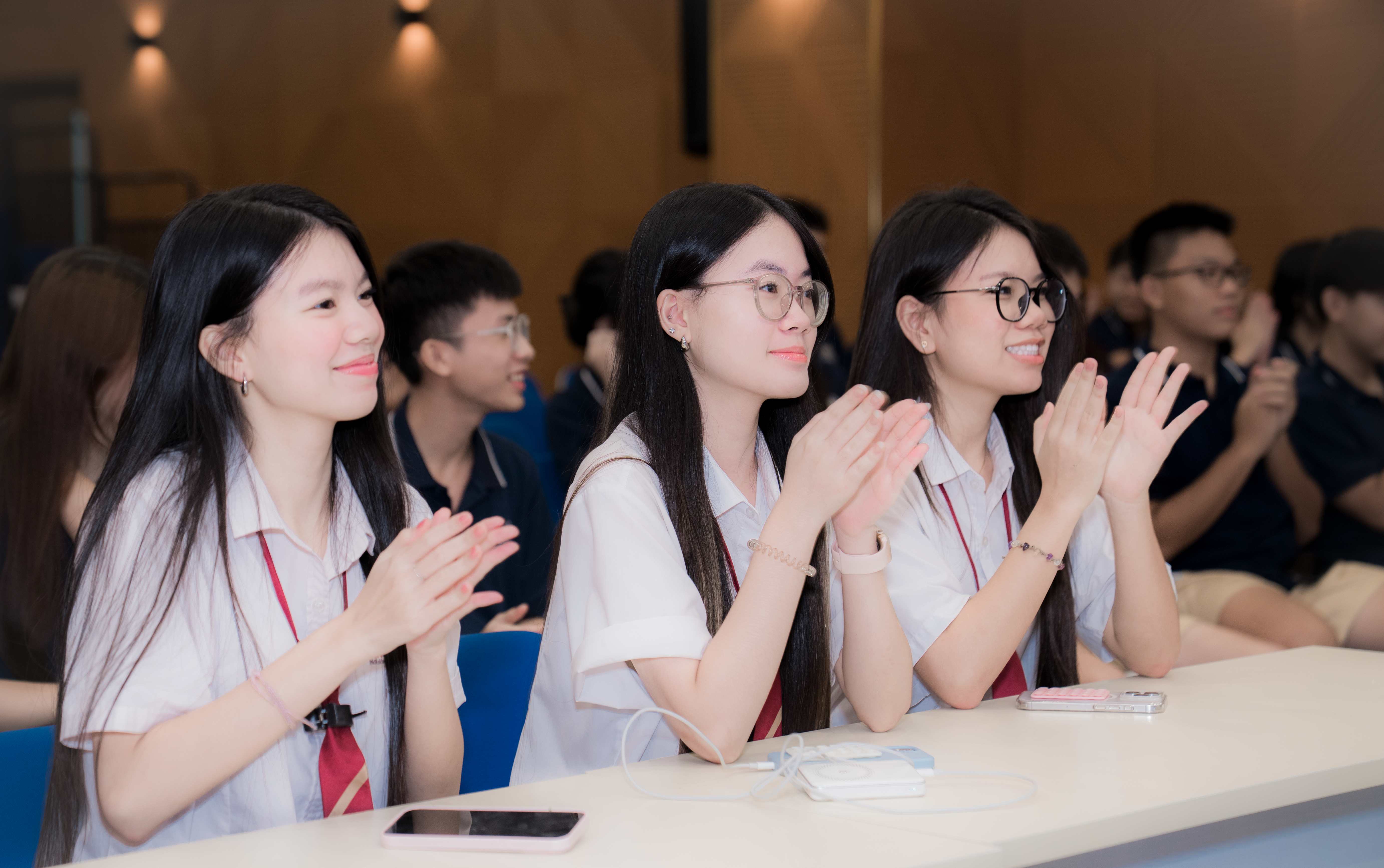 Vinsers trải nghiệm “cuộc sống sinh viên” trong Tuần lễ Kiến tập tại Đại học Hoa Sen (HSU)