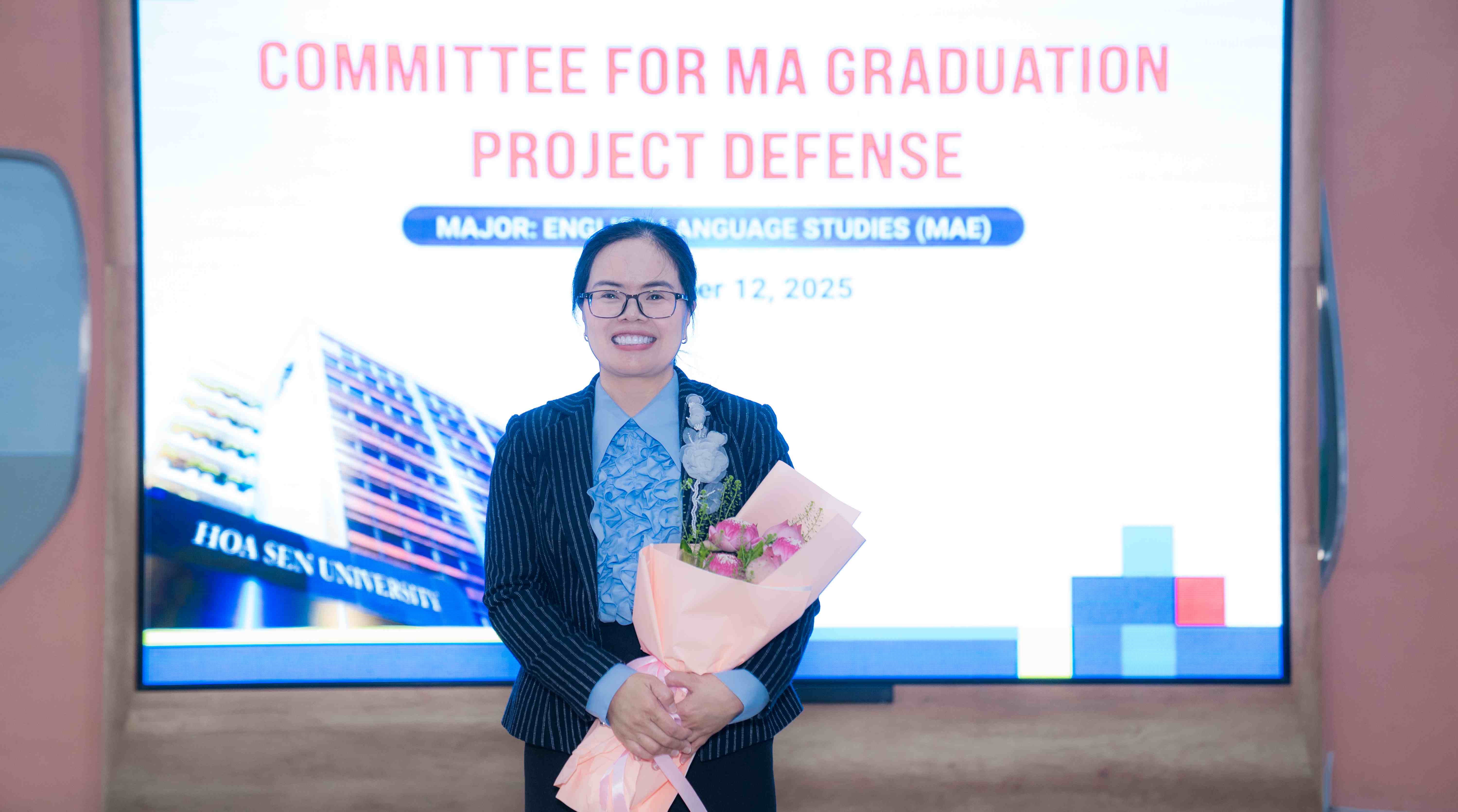 Học viên xuất sắc bảo vệ thành công Đề án Tốt nghiệp Thạc sĩ Ngôn ngữ Anh