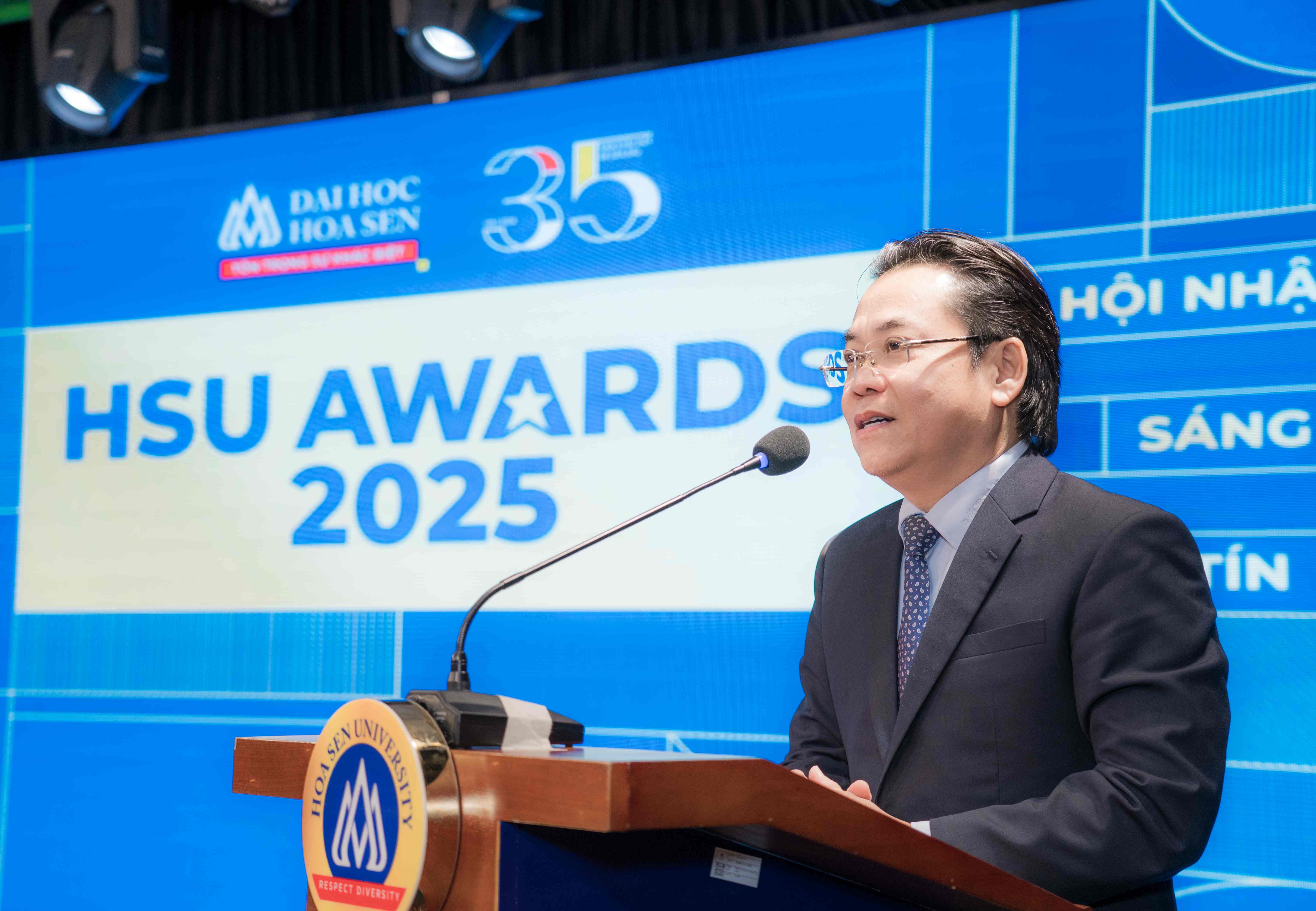 Gửi trao tri ân đến những người “Người đồng hành tri thức” tận tụy và đầy cảm hứng