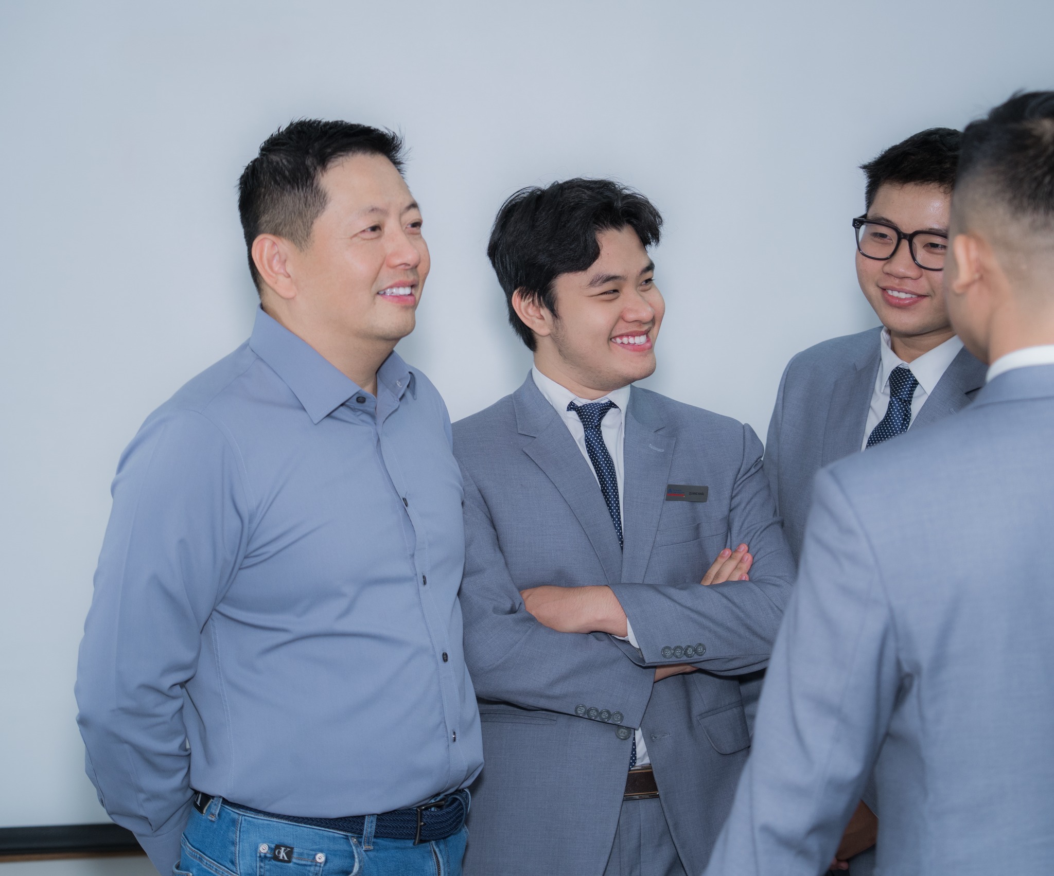 Sinh viên Hoa Sen Elite học chiến lược vận hành khách sạn 5 sao từ chuyên gia CFA Craig Lee