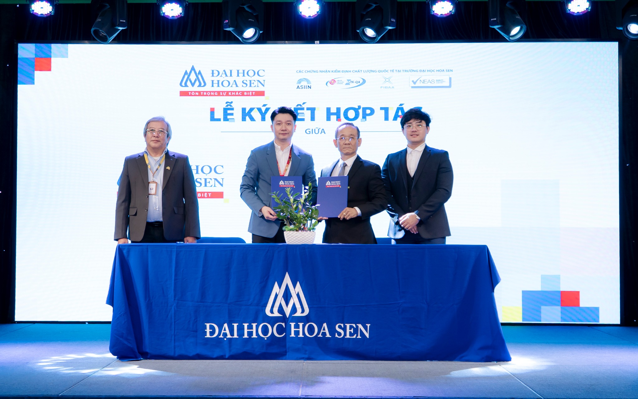 Khoa Luật HSU tổ chức phiên tòa giả định tuyên truyền pháp luật, nói không với bạo lực gia đình