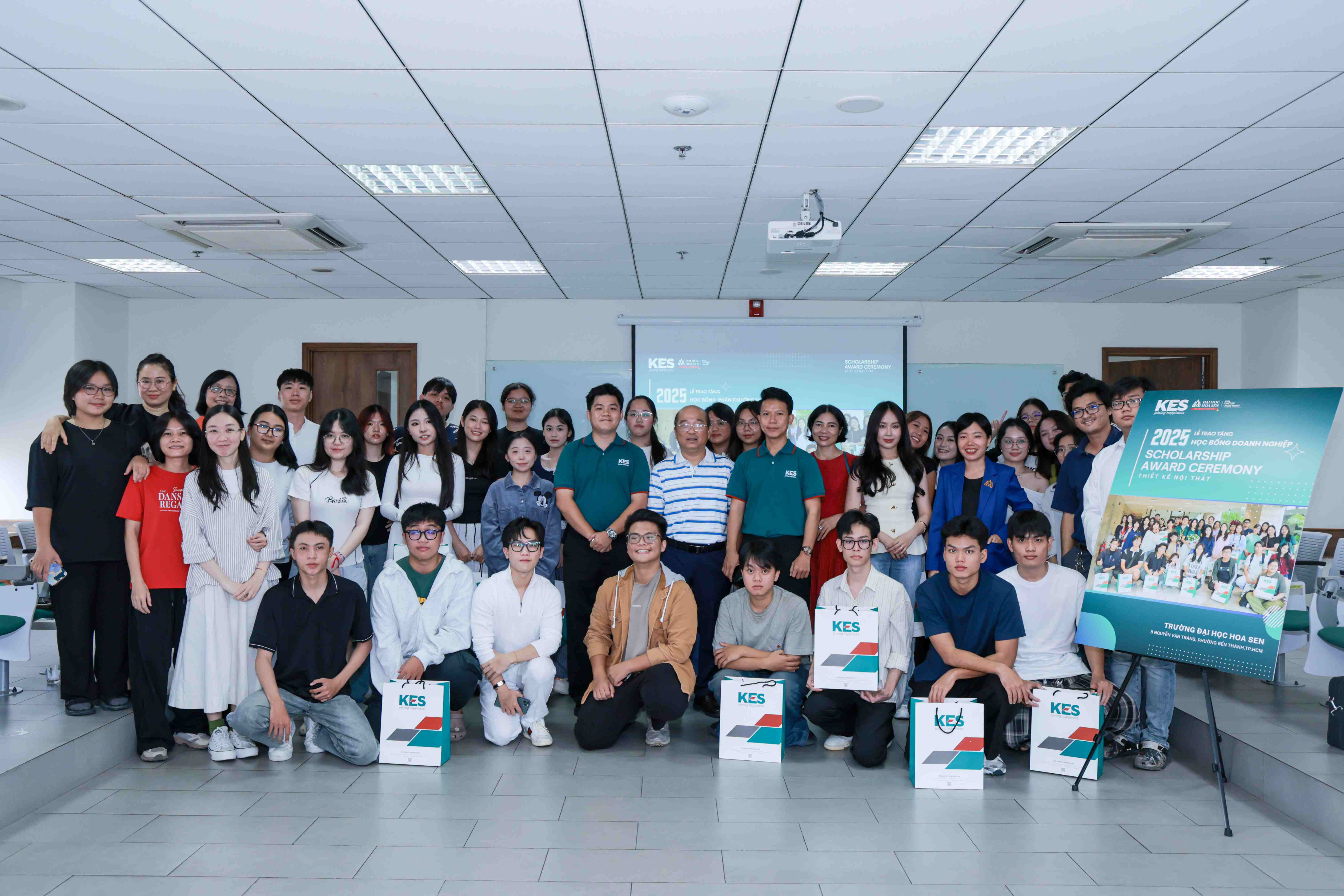 Sinh viên Thiết kế Nội thất HSU tỏa sáng cùng Học bổng KES Group 2025