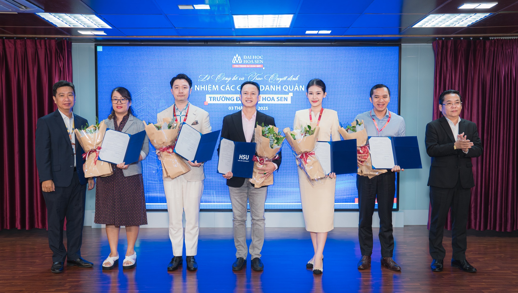 Lễ Công Bố Quyết Định Bổ Nhiệm Nhân Sự Mới tại Đại Học Hoa Sen: Tạo Động Lực Cho Sự Phát Triển Bền Vững