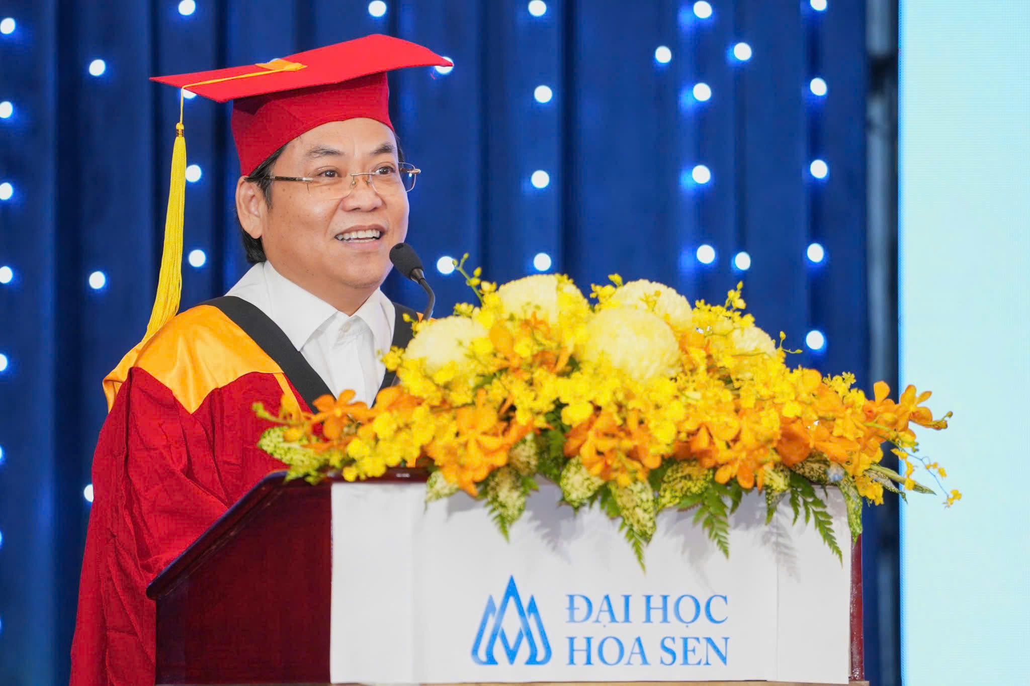 ĐH Hoa Sen khẳng định vị thế đào tạo sau đại học thực tiễn chuẩn quốc tế