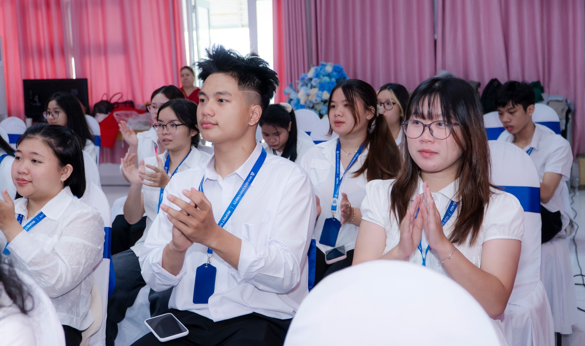 Thúc đẩy phong trào văn hóa thể thao trong cộng đồng sinh viên