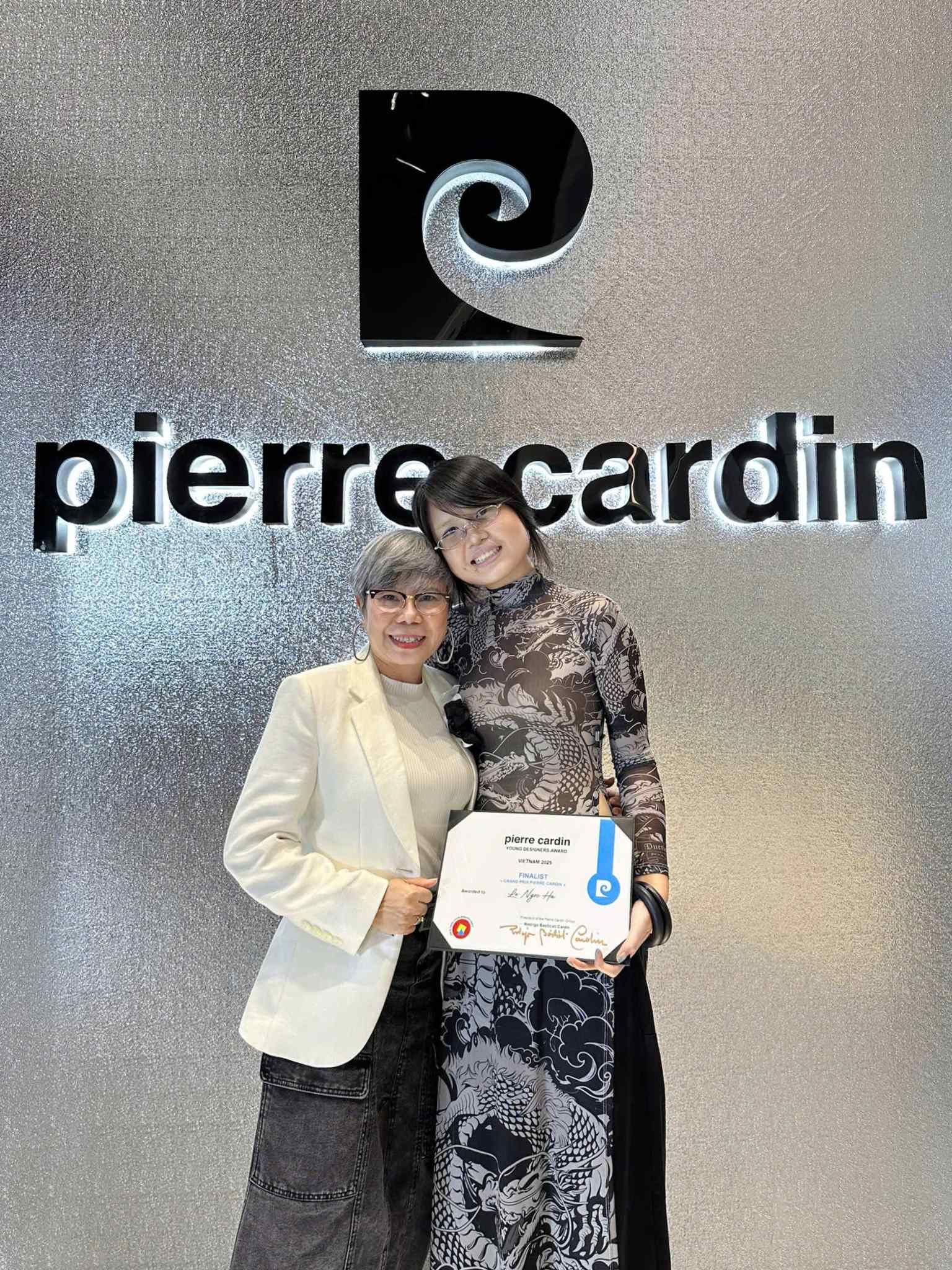 Sinh viên thời trang HSU tỏa sáng tại Pierre Cardin Fashion Show 2025