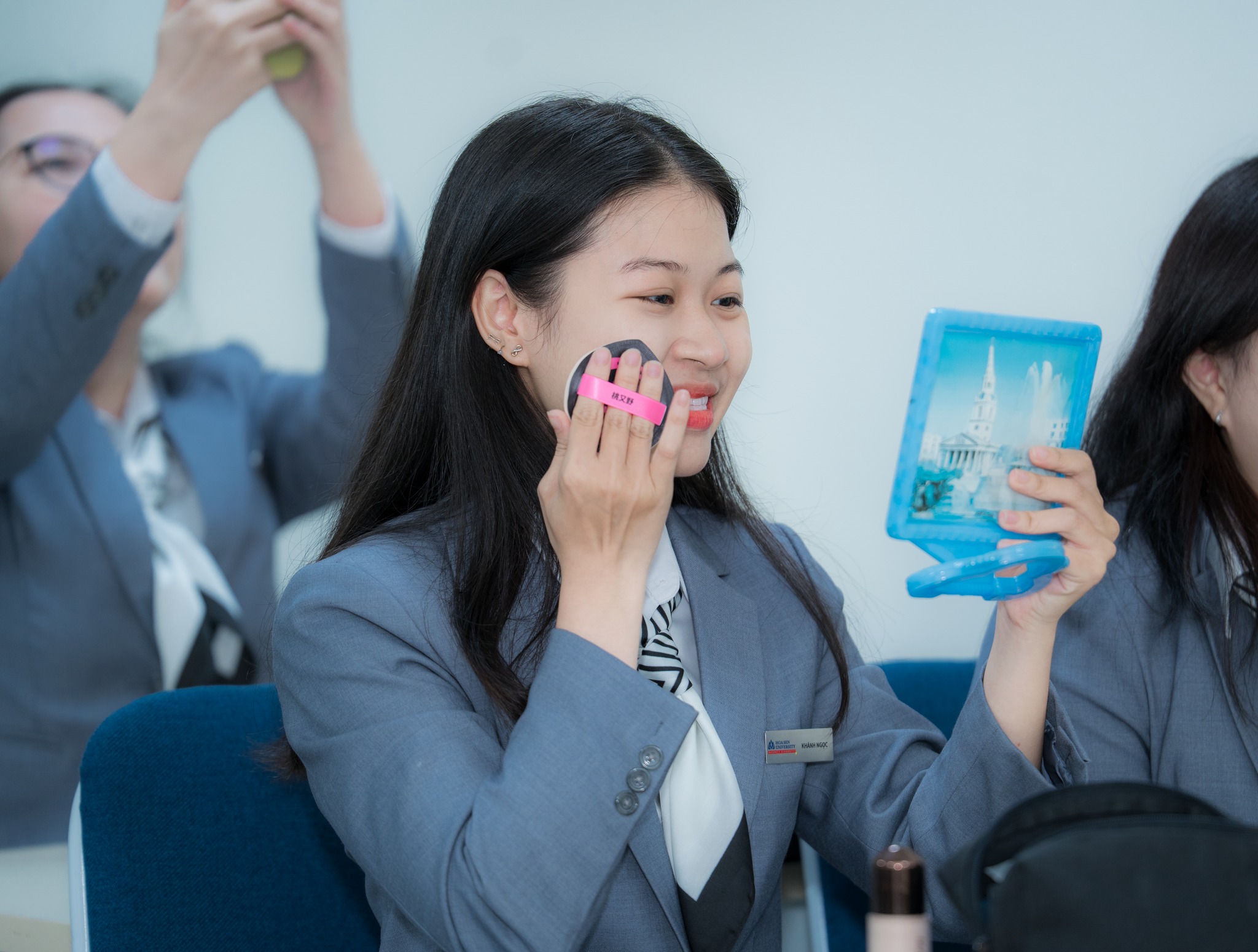 Hoa Sen ELITE chuẩn hóa diện mạo, kỹ năng và tác phong theo chuẩn quốc tế cho sinh viên