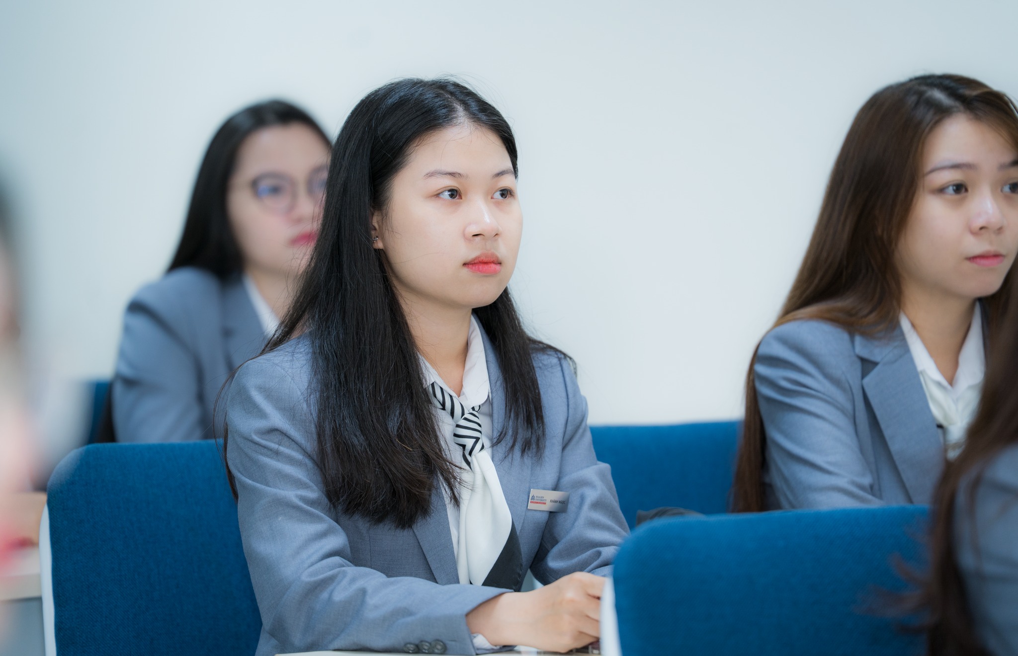 Hoa Sen ELITE chuẩn hóa diện mạo, kỹ năng và tác phong theo chuẩn quốc tế cho sinh viên