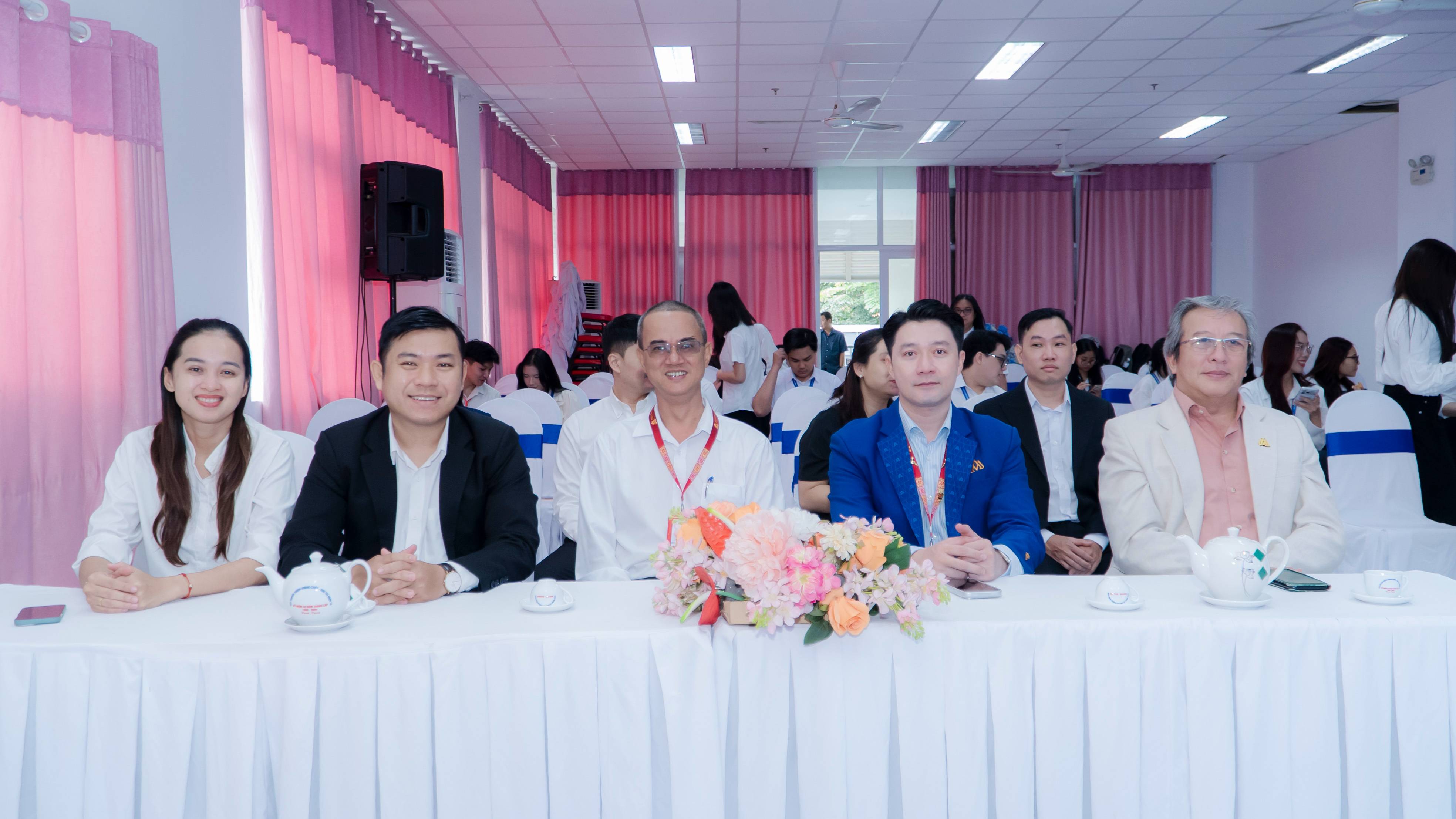 Thúc đẩy phong trào văn hóa thể thao trong cộng đồng sinh viên