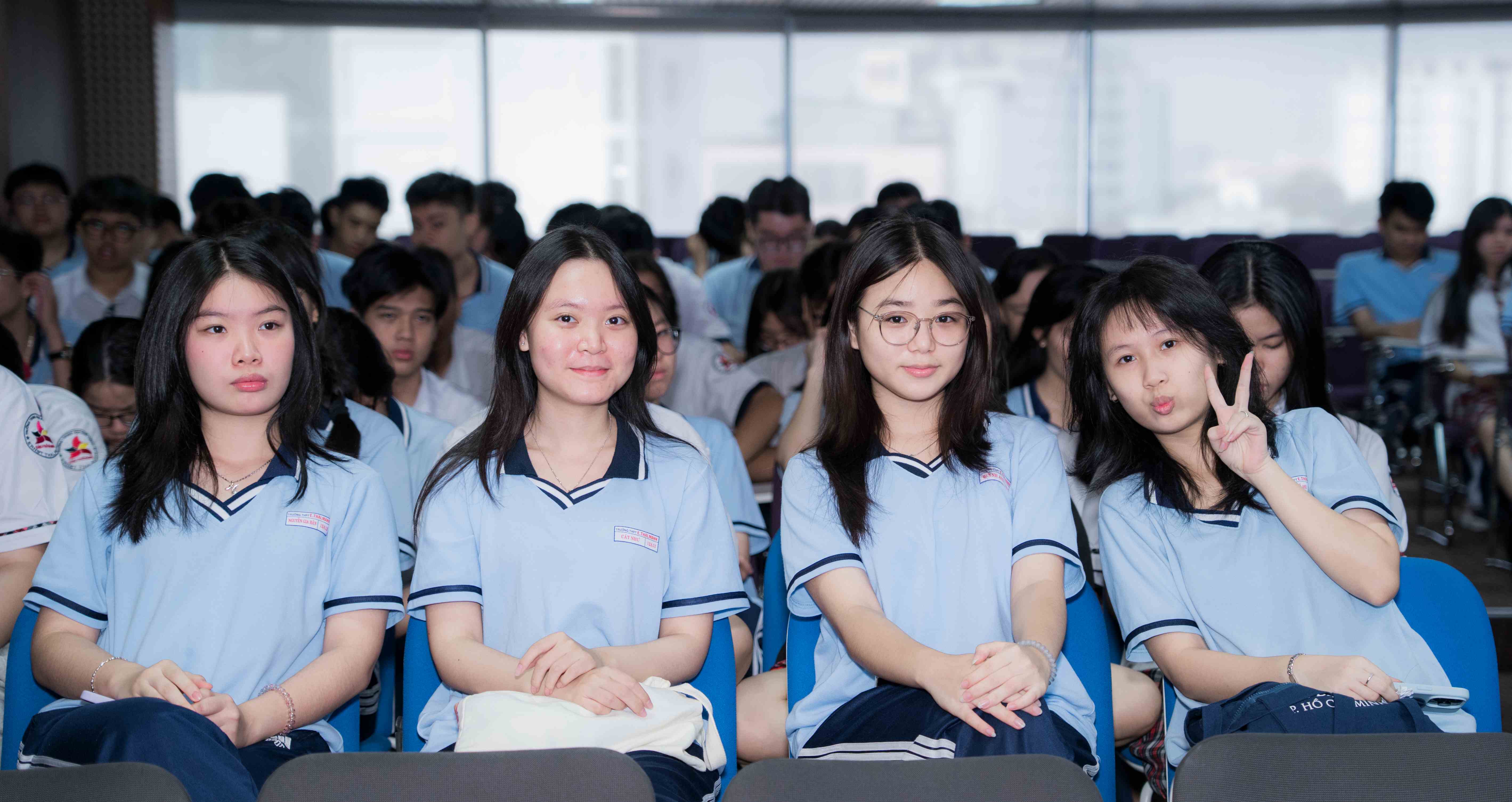 Học sinh THPT Ten Lơ Man trải nghiệm Đại học Hoa Sen – Bước đầu định hướng tương lai