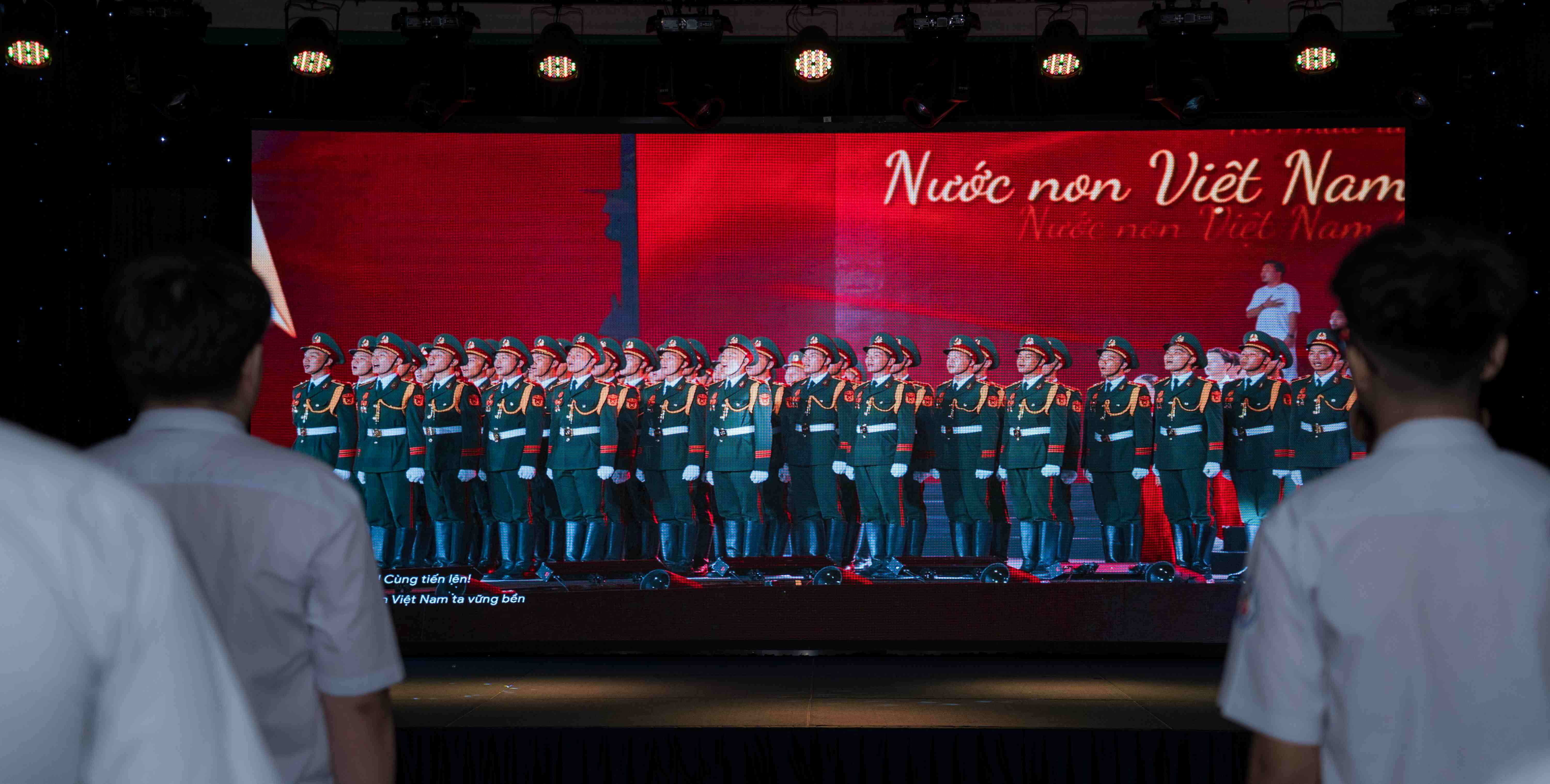 Học sinh THPT Ten Lơ Man trải nghiệm Đại học Hoa Sen – Bước đầu định hướng tương lai