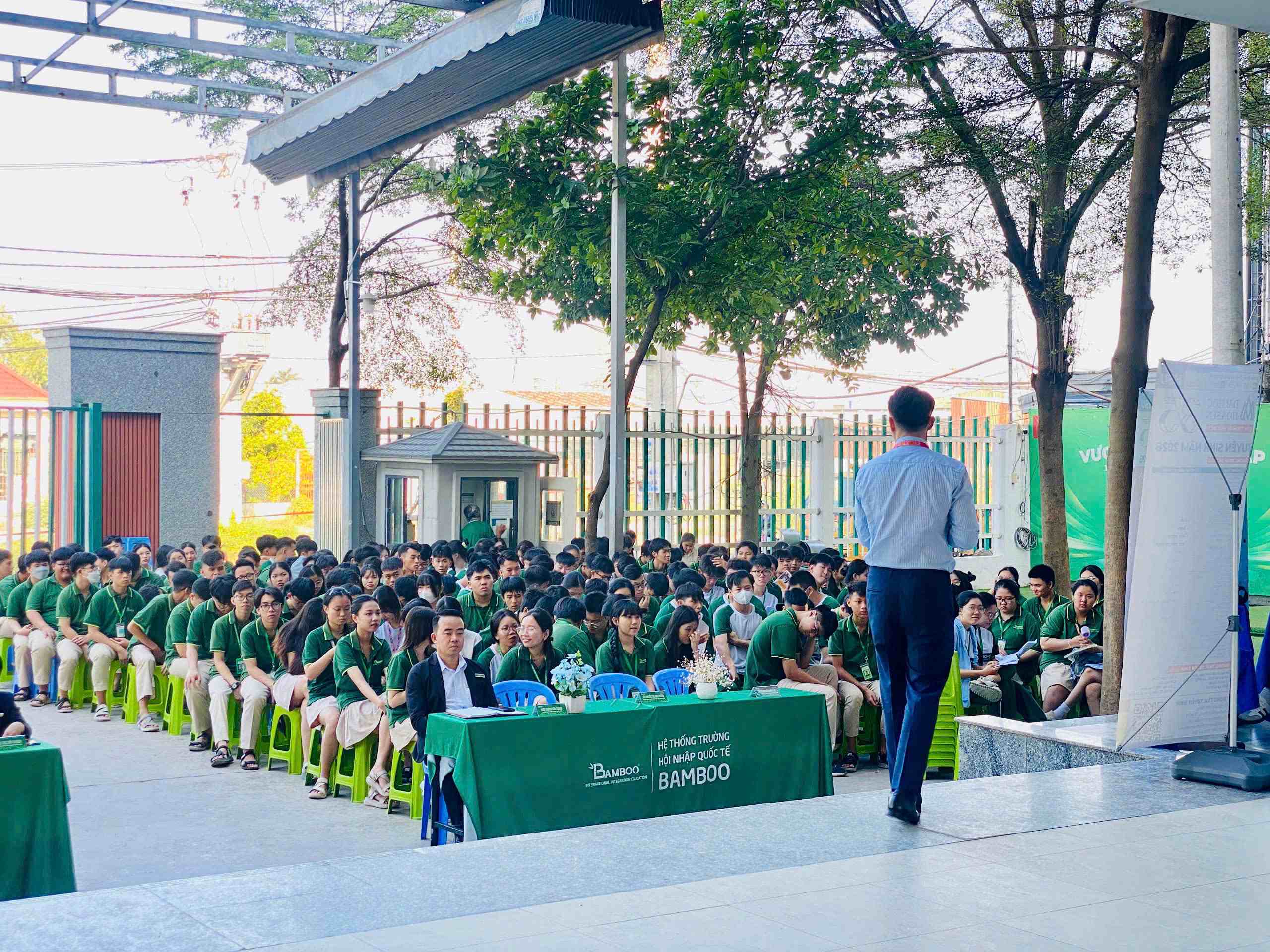 Xây dựng tình bạn đẹp - Nói không với bạo lực học đường - Nâng cao kỹ năng mạng thông minh