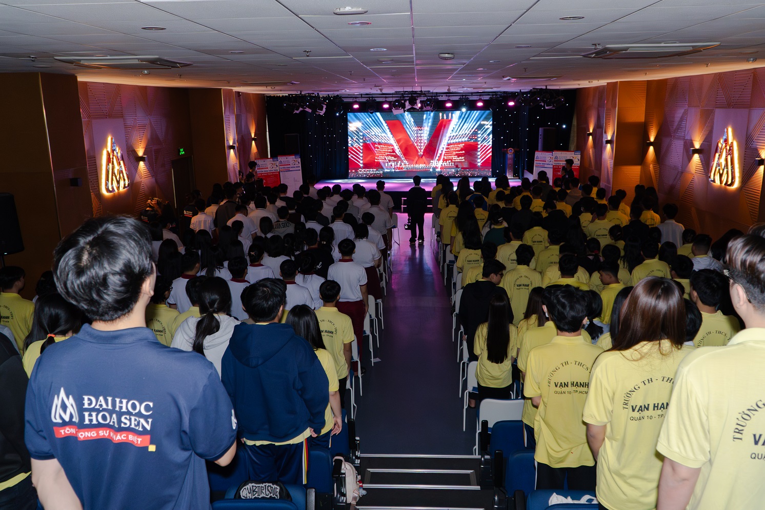 [Campus Tour] Học sinh THCS & THPT Vạn Hạnh & Quốc Trí trải nghiệm “một ngày làm sinh viên HSU”