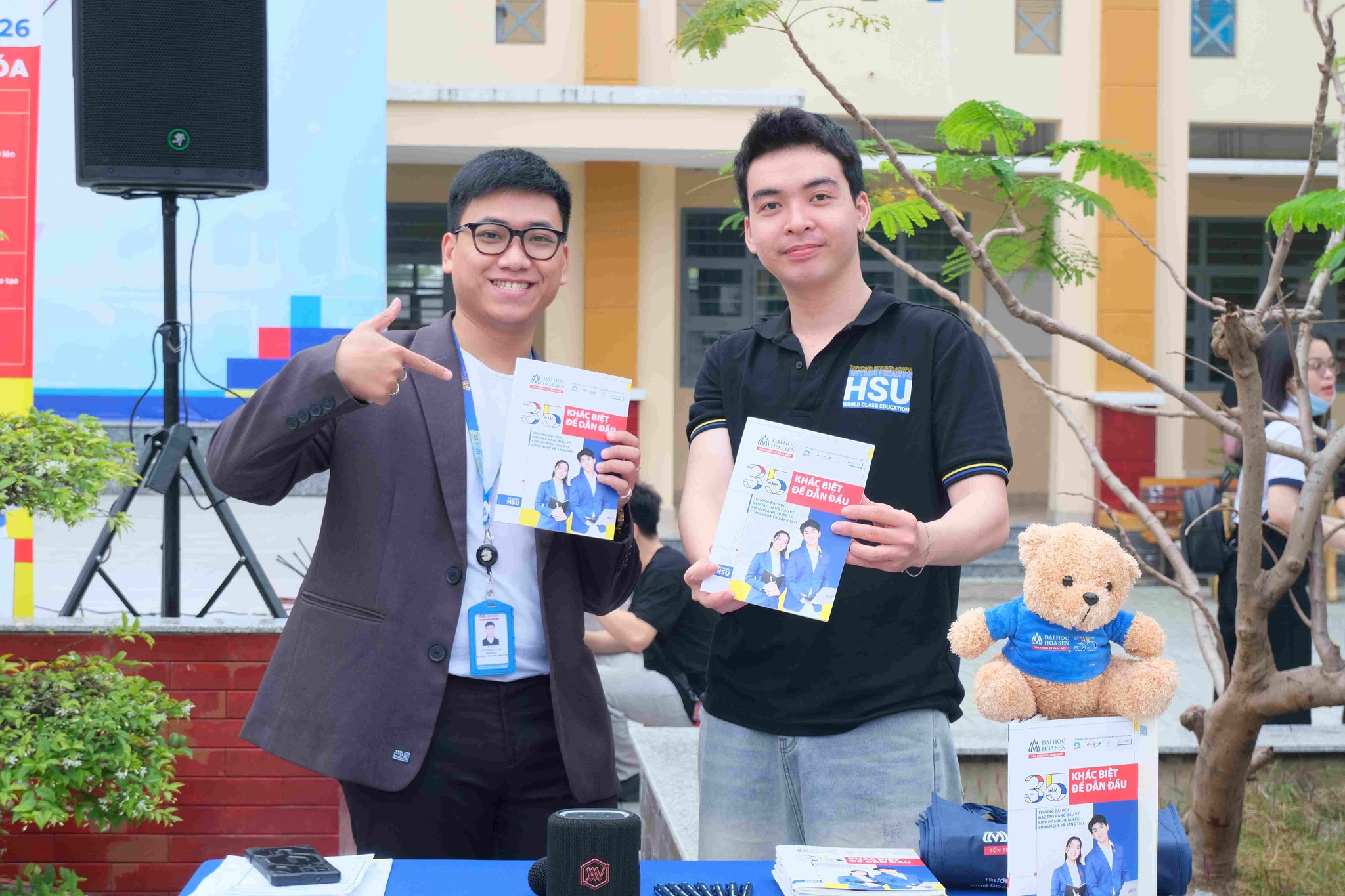 [HSU Tour] THPT Bình Chánh mở lối chọn ngành bằng sân chơi khám phá năng lực