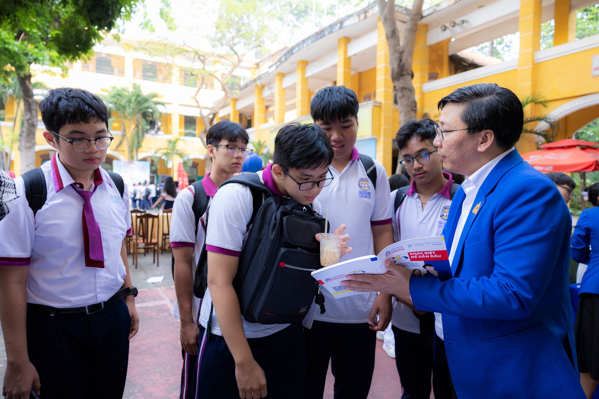 Ngành Kỹ thuật phần mềm là gì? Ra trường làm gì? Mức lương ra sao?