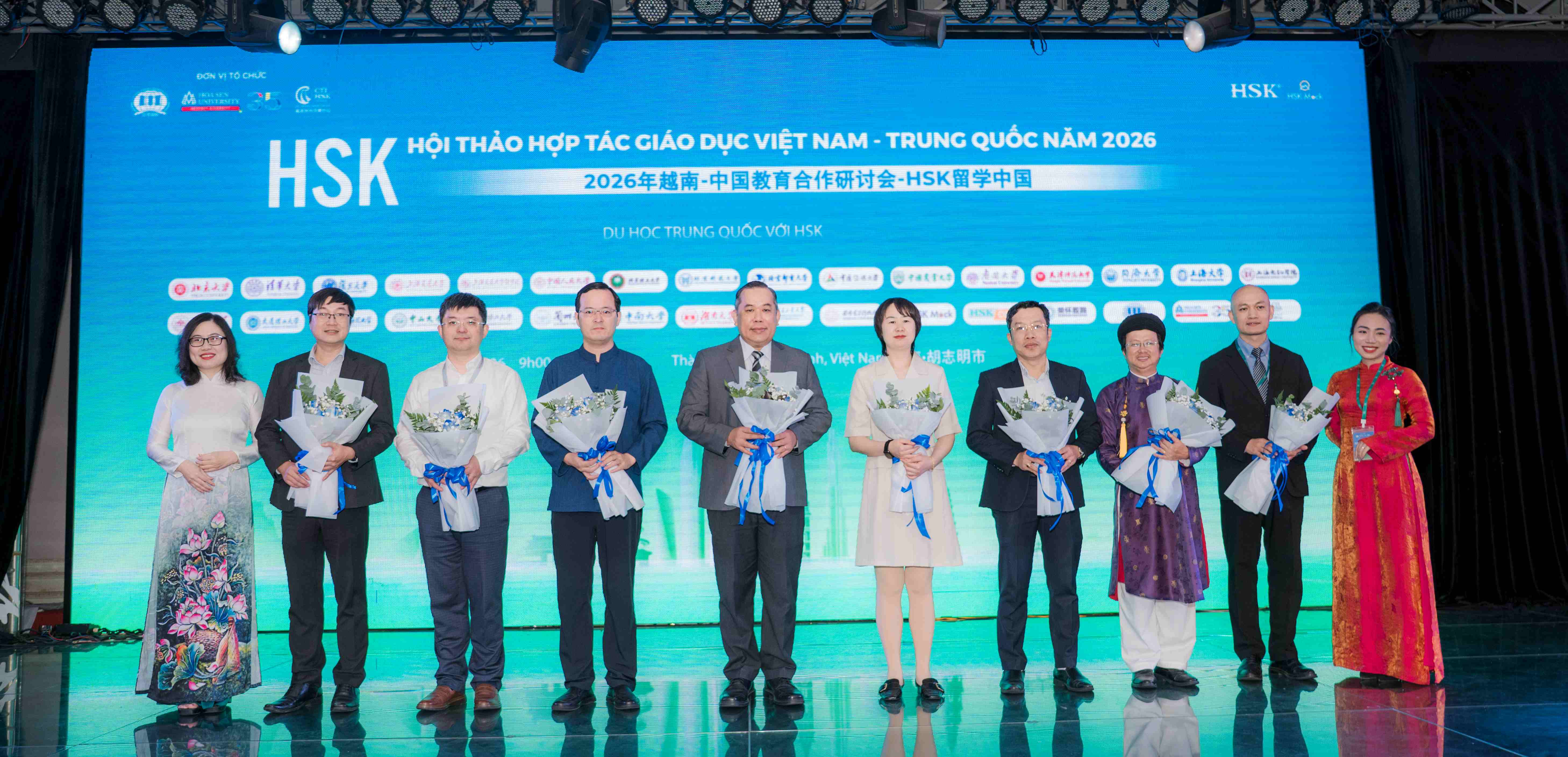 Hội thảo hợp tác giáo dục Việt Nam - Trung Quốc 2026 cơ hội học bổng với HSU