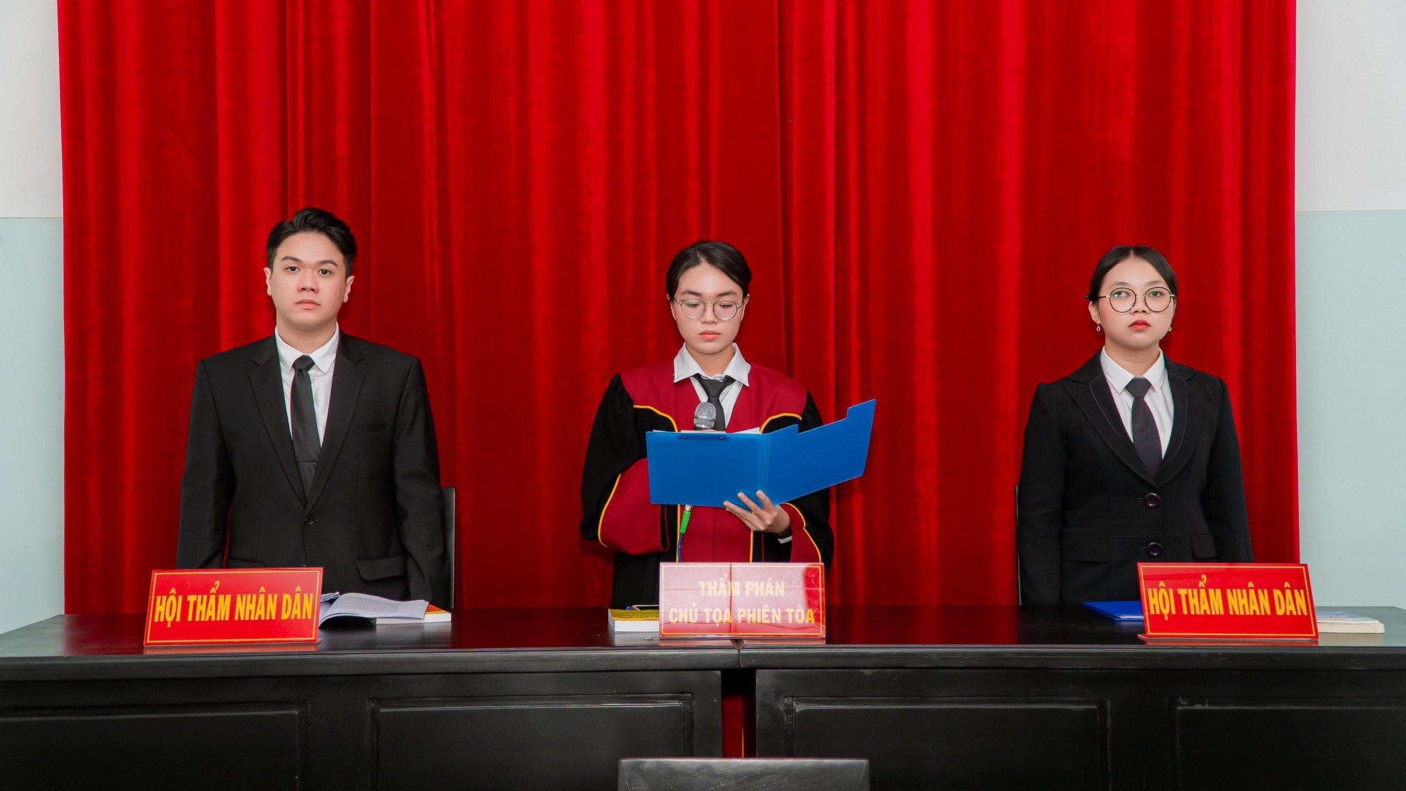 Ngành Luật thi khối nào? Học tổ hợp môn gì?